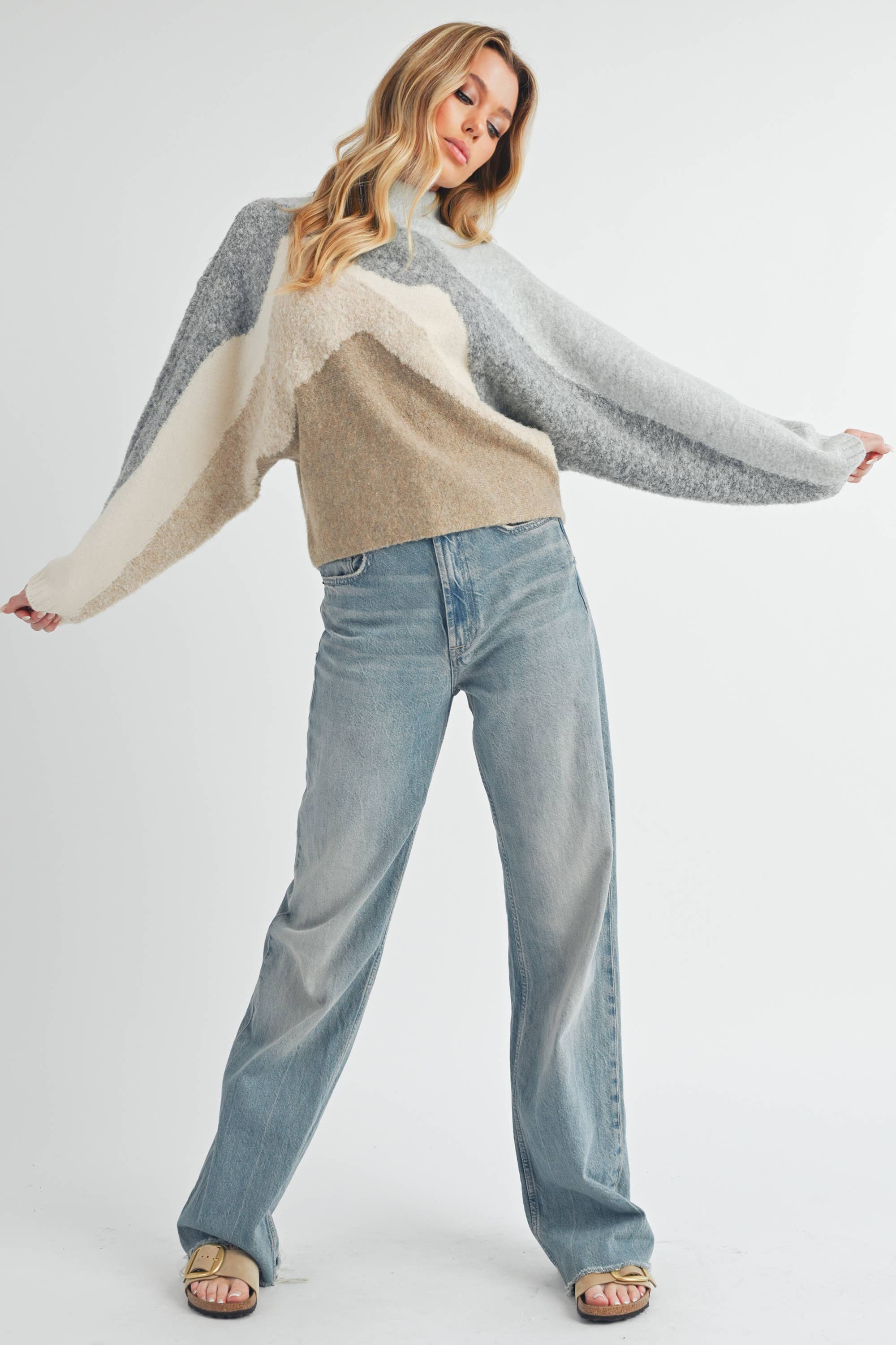 Betsy Sweater:Gray/Tan