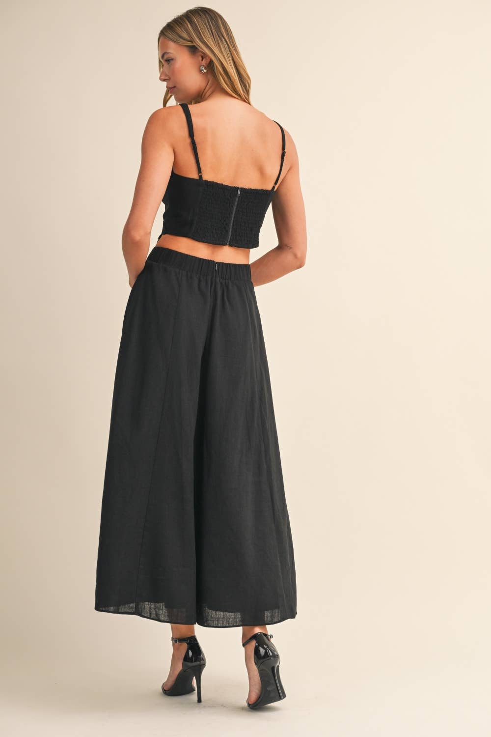 Flower Embroidered Midi Set: Black