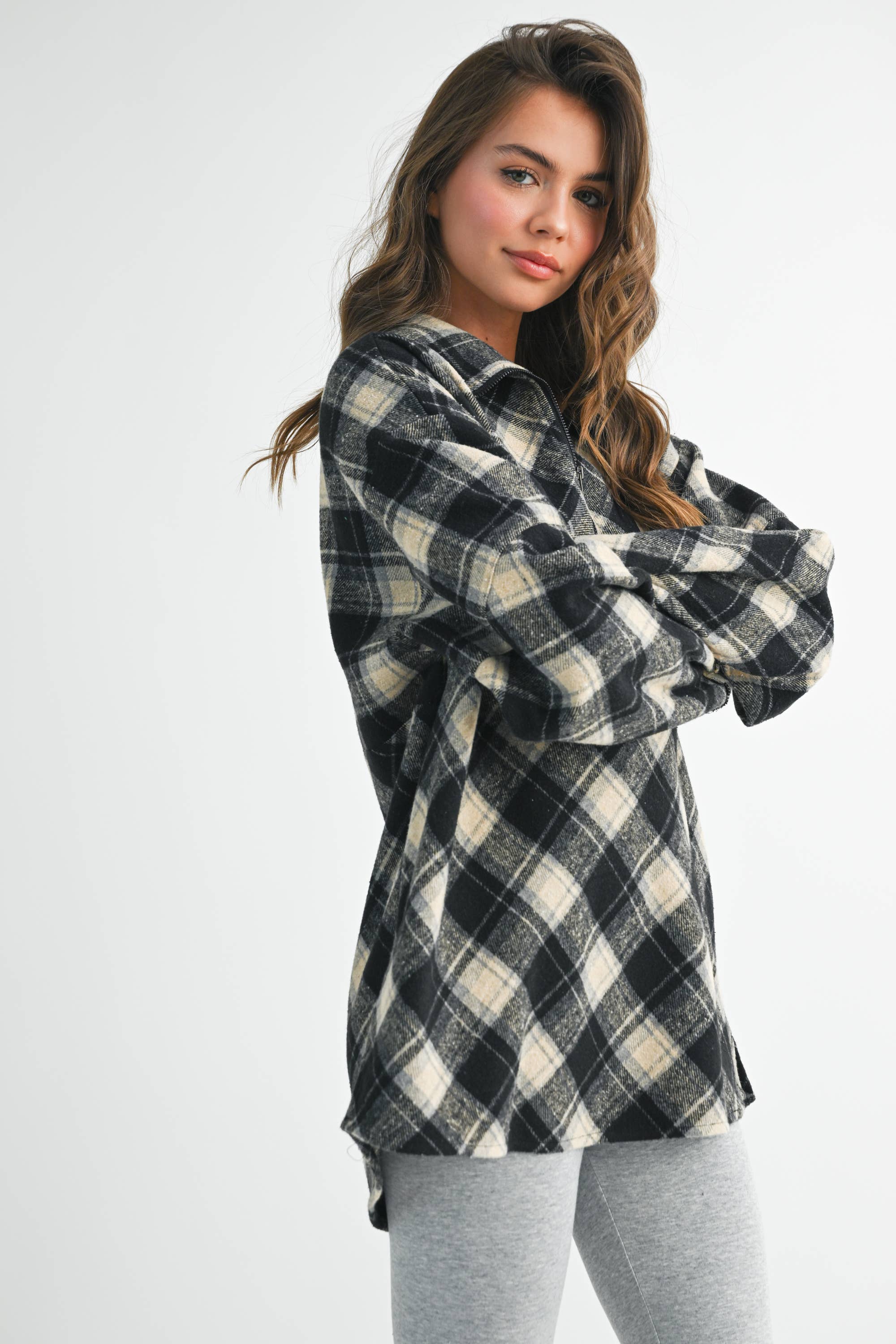 Mya Plaid Pullover: Black
