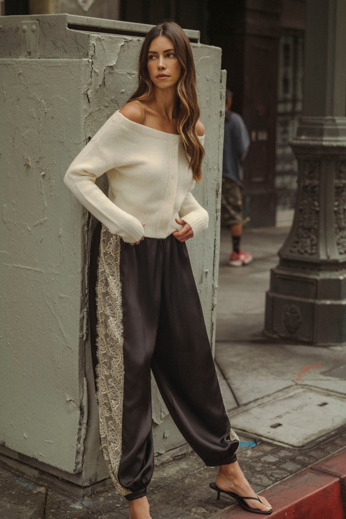 Off Shoulder Placket Sweater:Cream