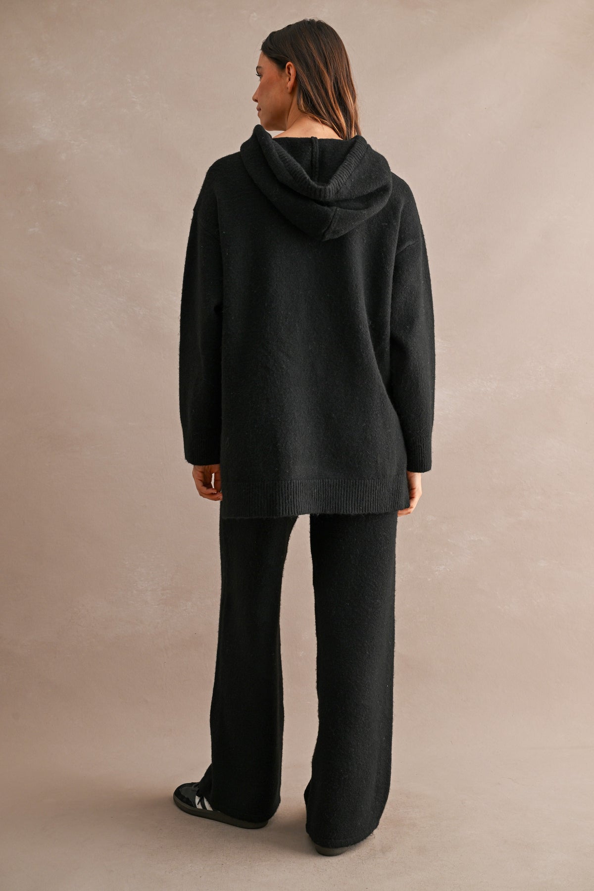 Hooded Sweater Set: Black