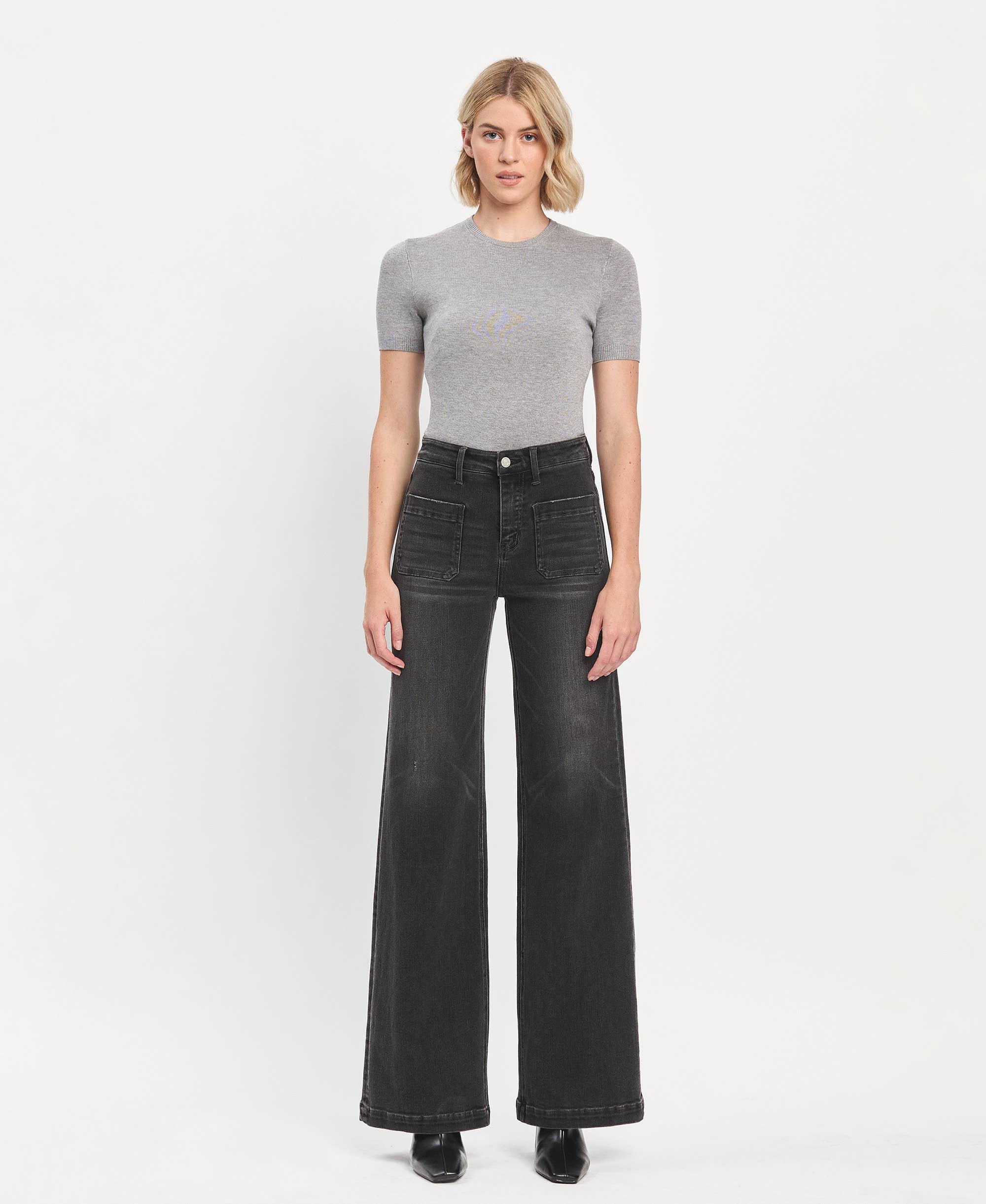 High Rise Blk Patch Pocket Jeans
