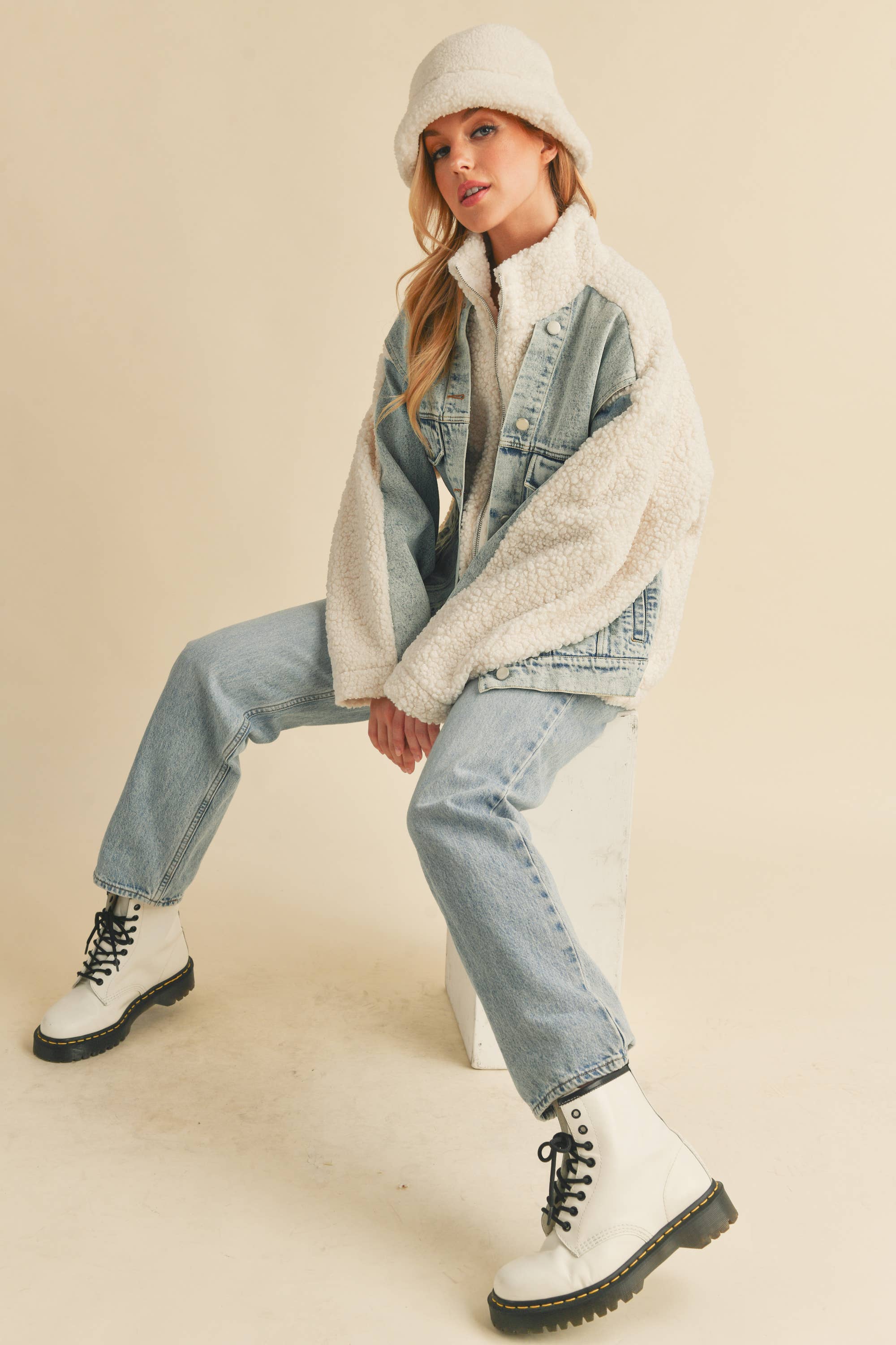 Doro Jacket: Denim