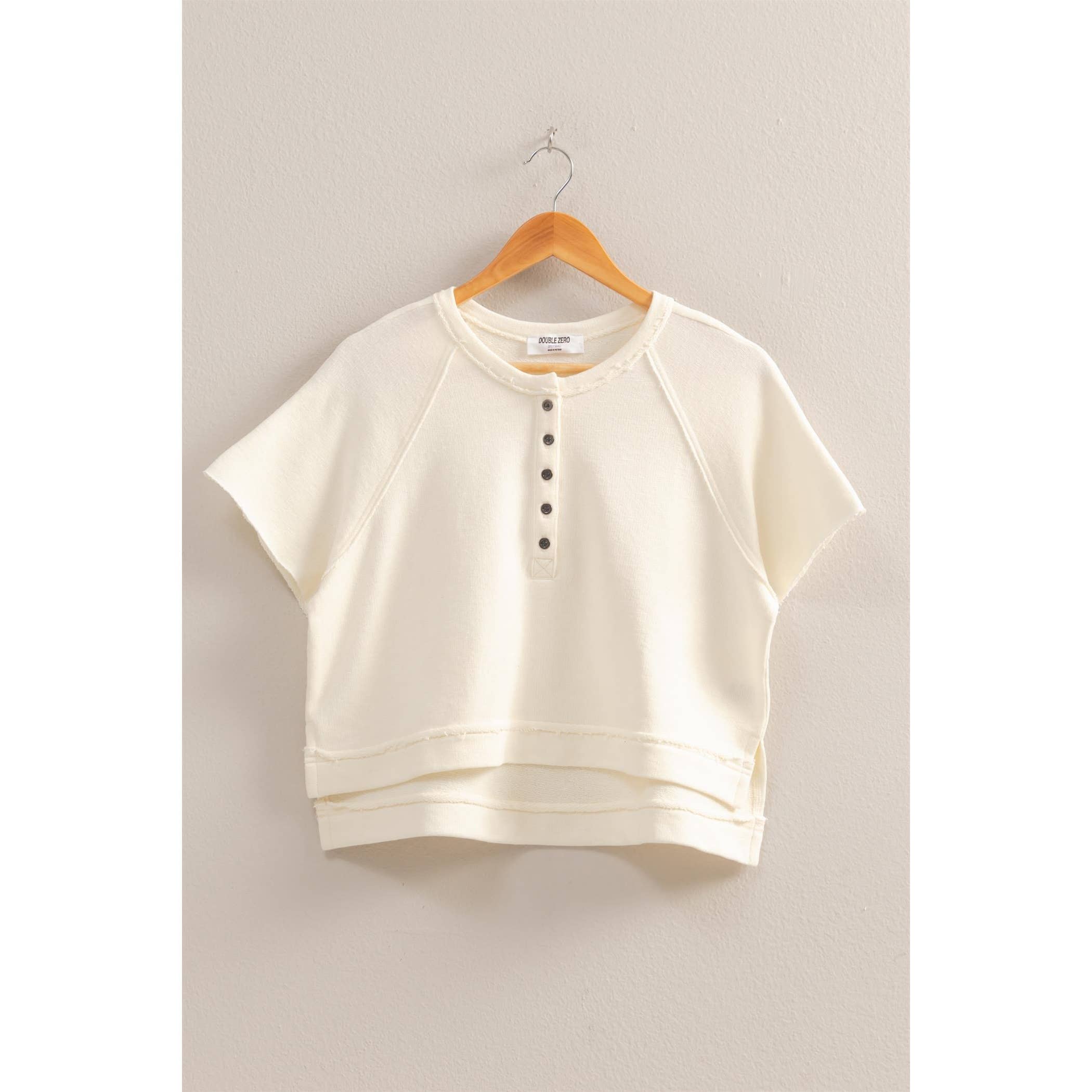 Half-Buttoned Crop Tee/Cream