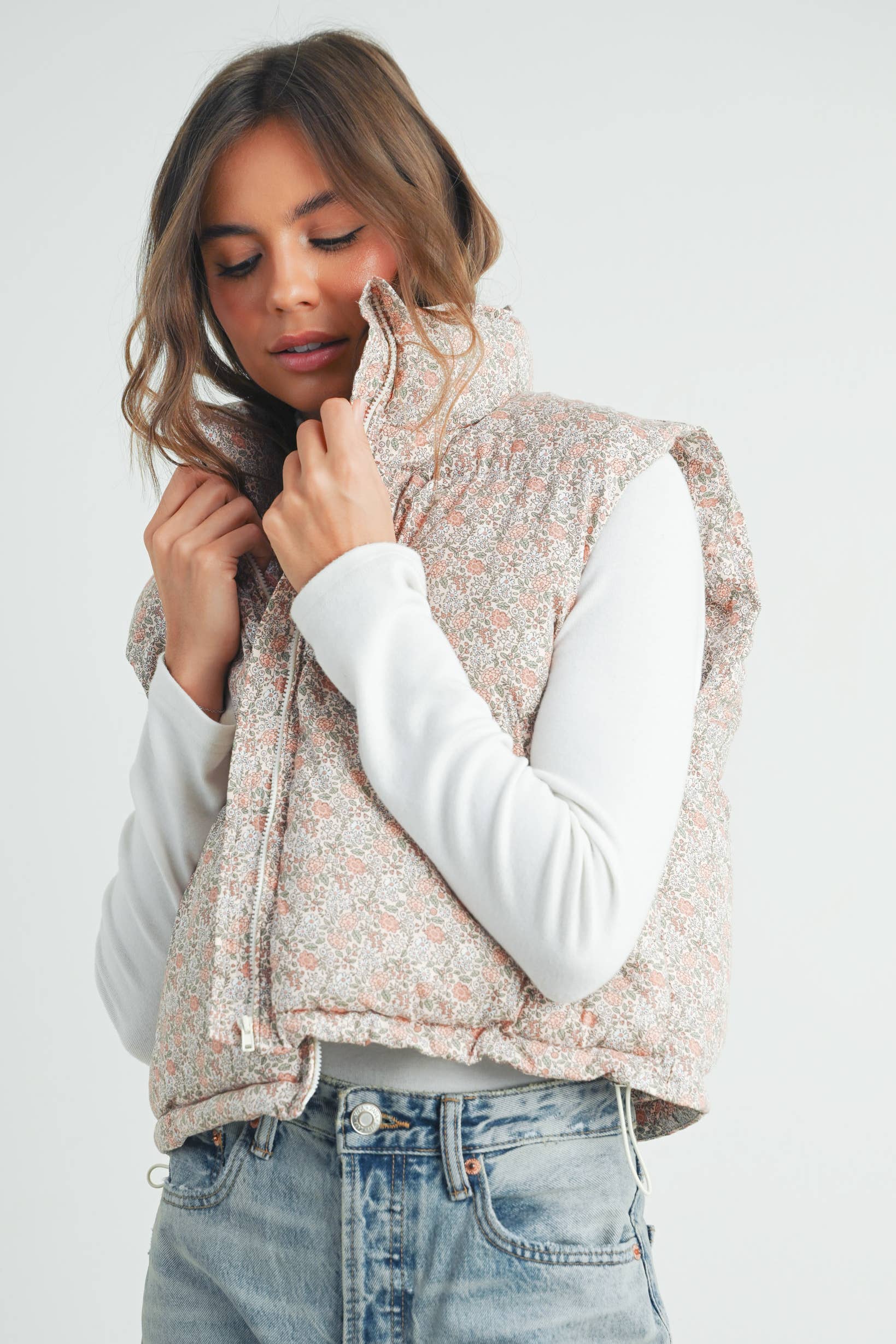 Floral Puffer Vest:Blush