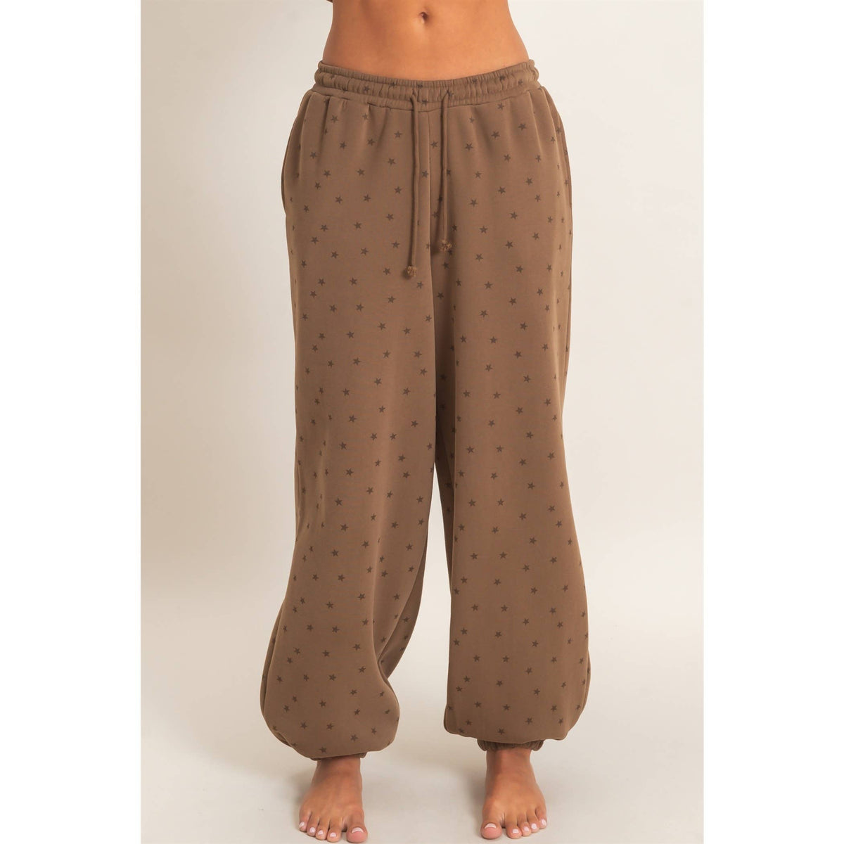 Star Print Jogger: Mocha