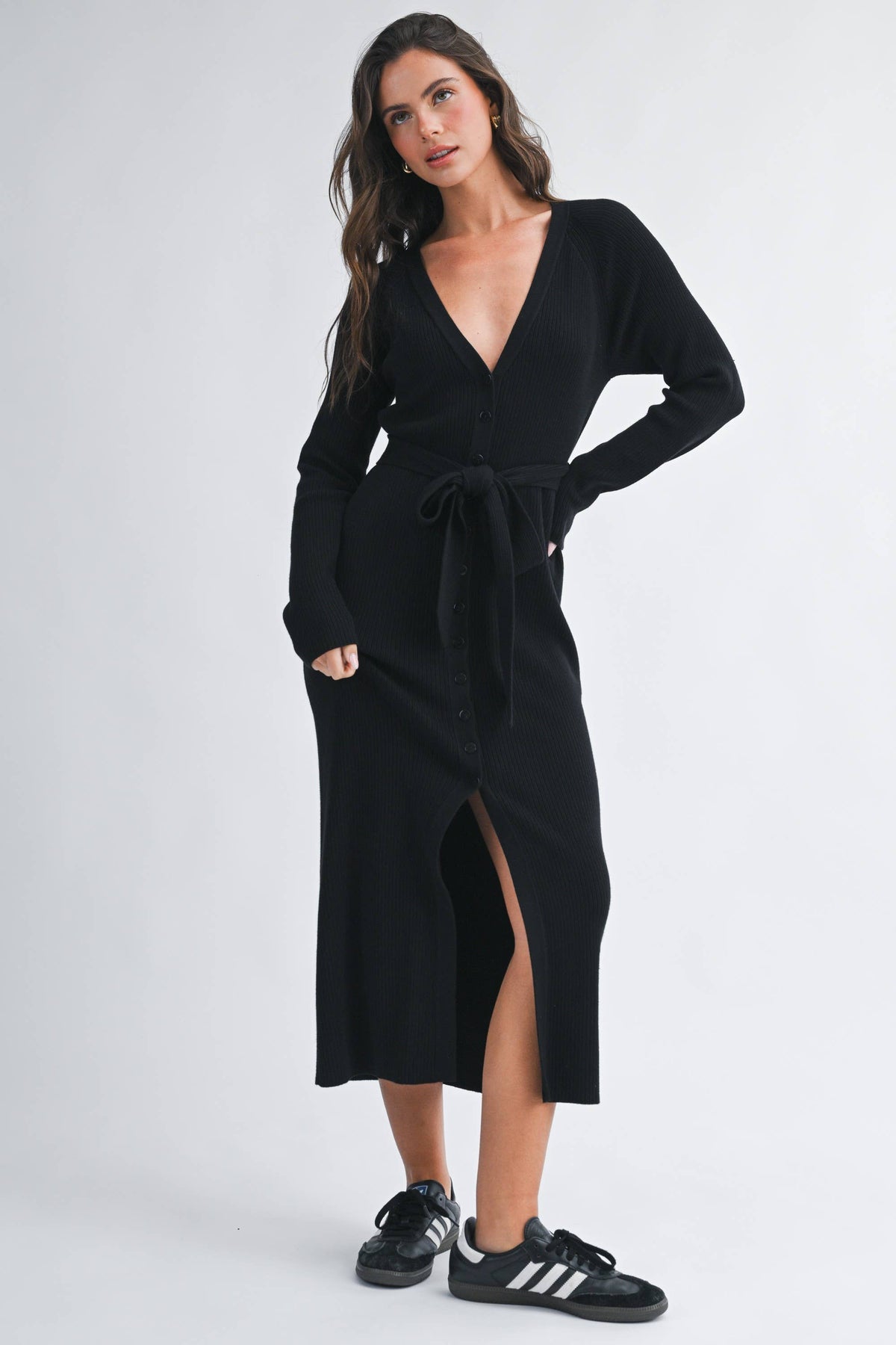 Ribbed Button Midi Dress: Black