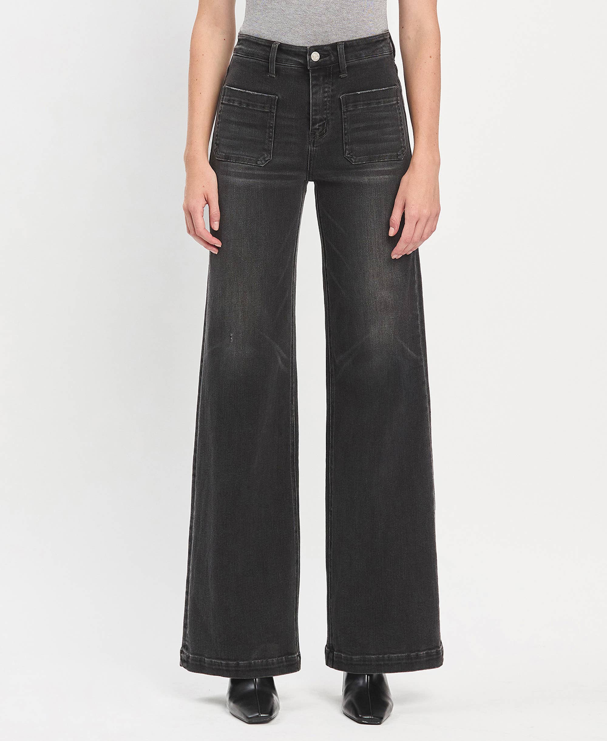 High Rise Blk Patch Pocket Jeans