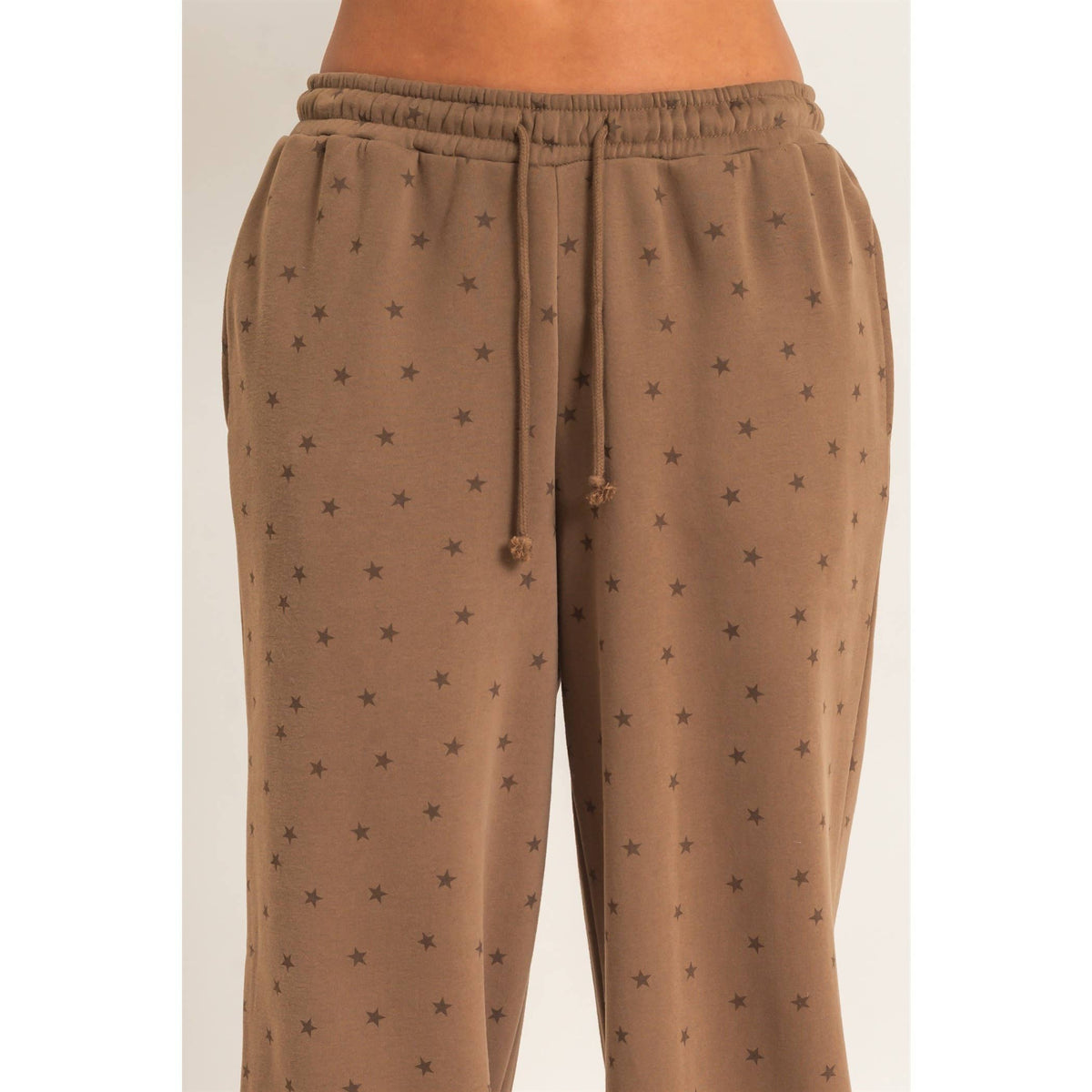 Star Print Jogger: Mocha