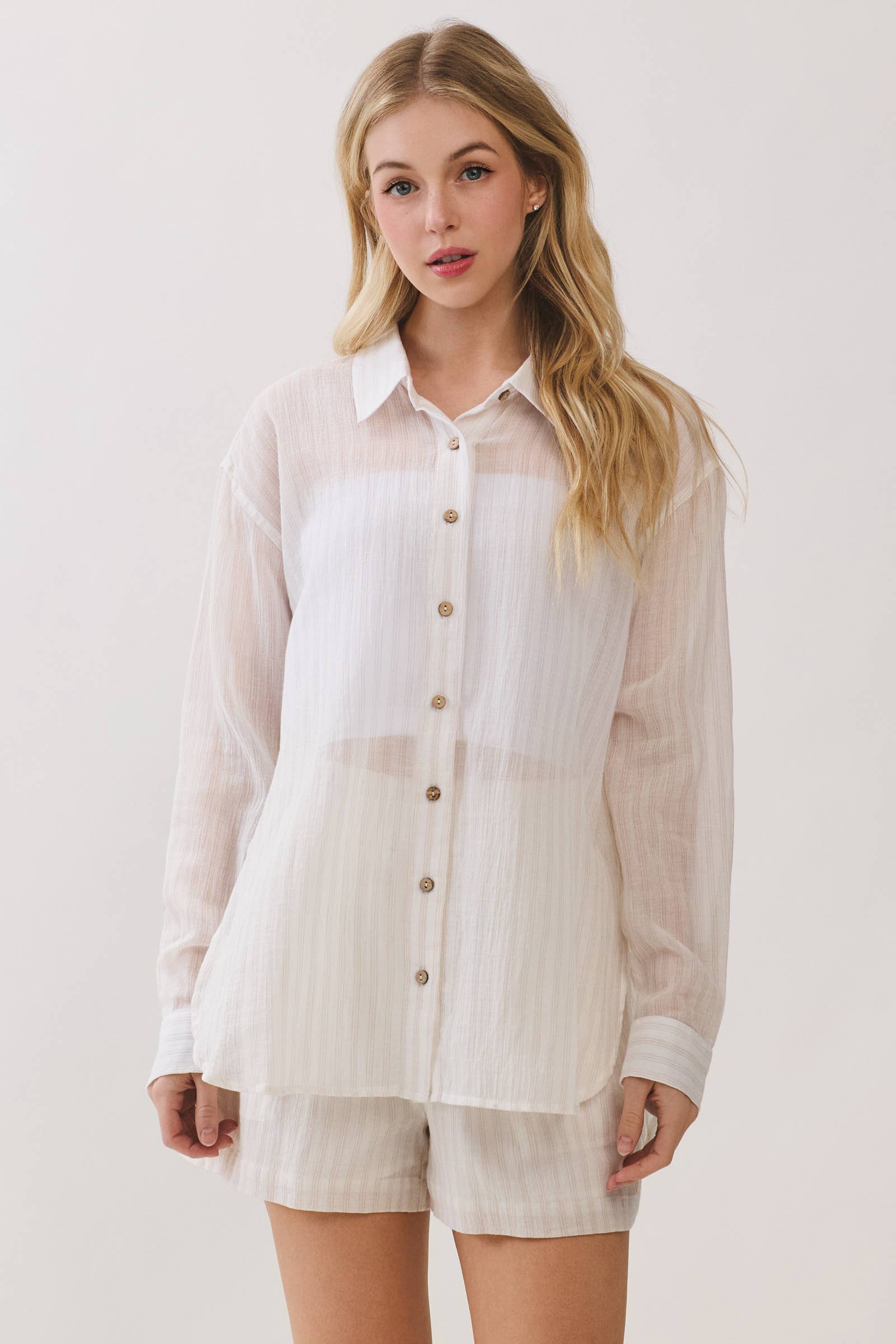 Ruffle Waist Elastic Shorts: White