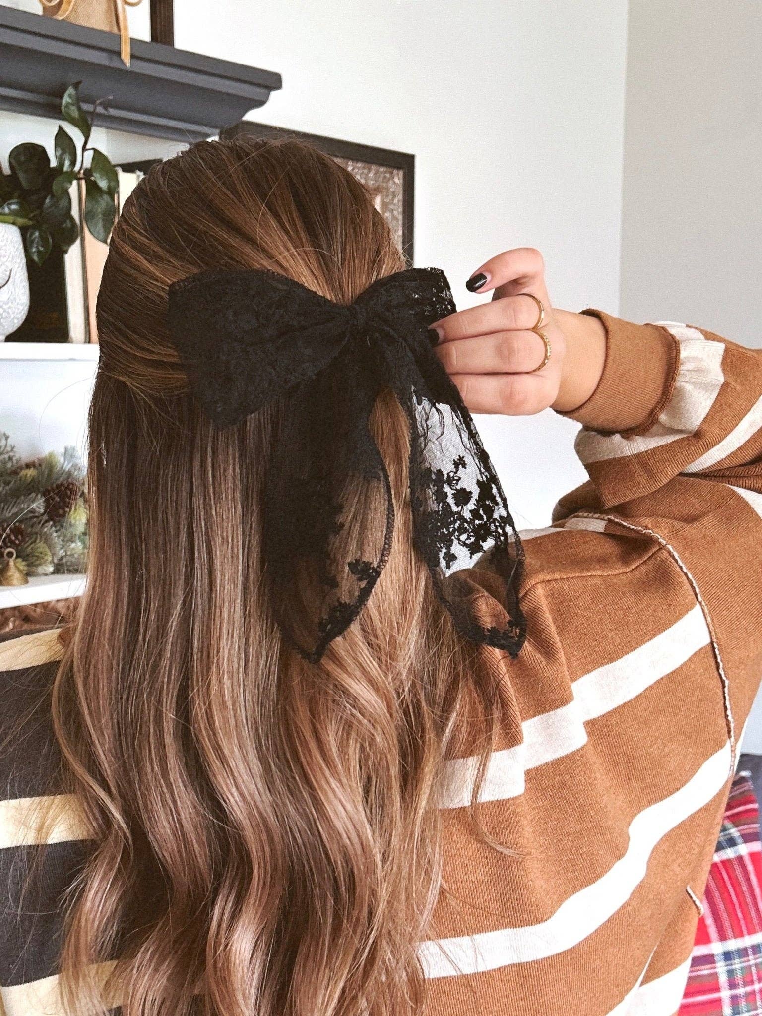 Martha Bow Barrette: Cream