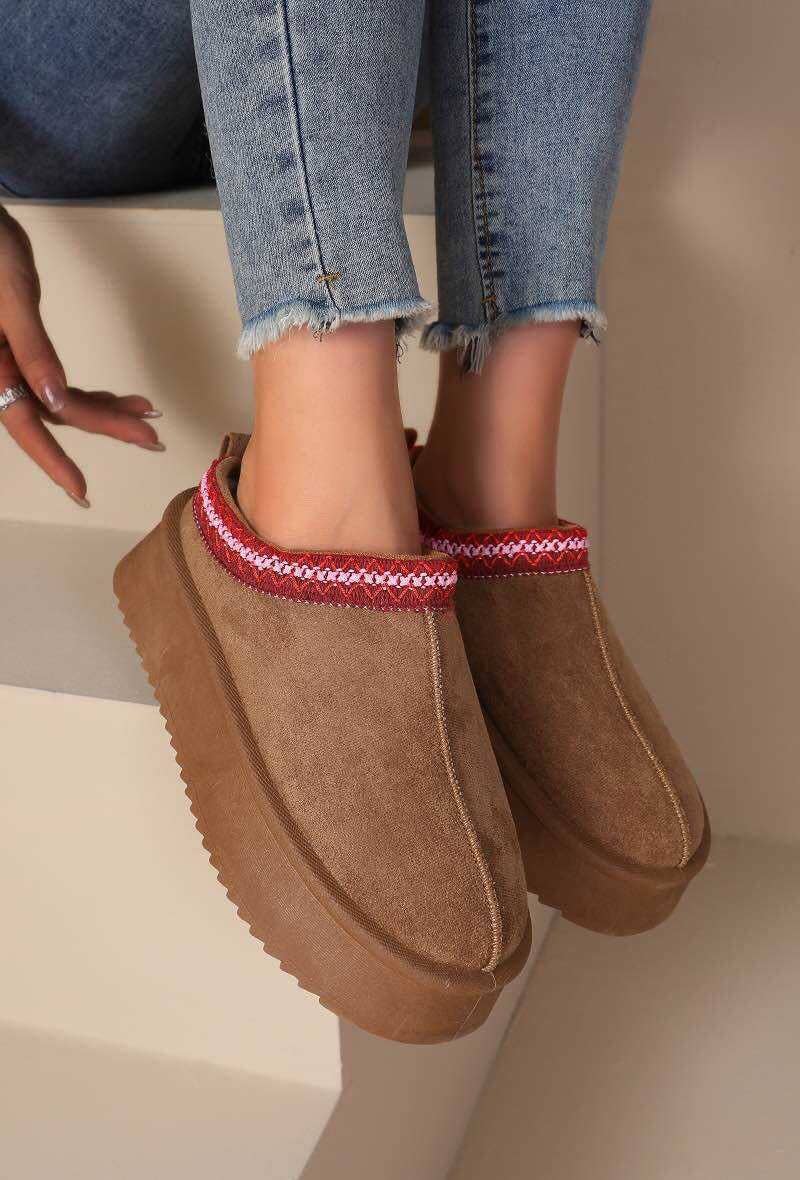 Fur Lined Ankle Boots: Camel