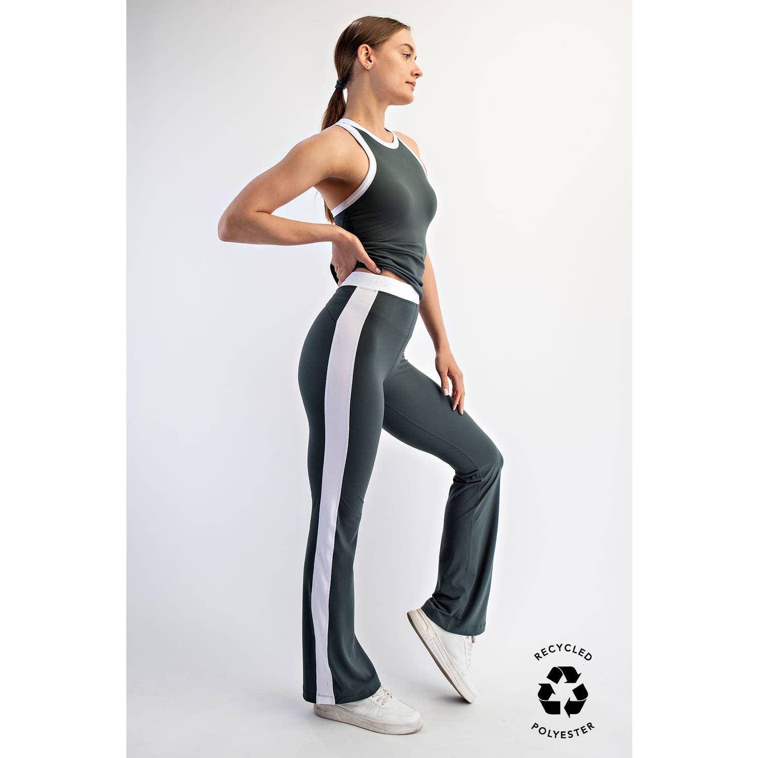 Butter Soft Flares: Spruce/White