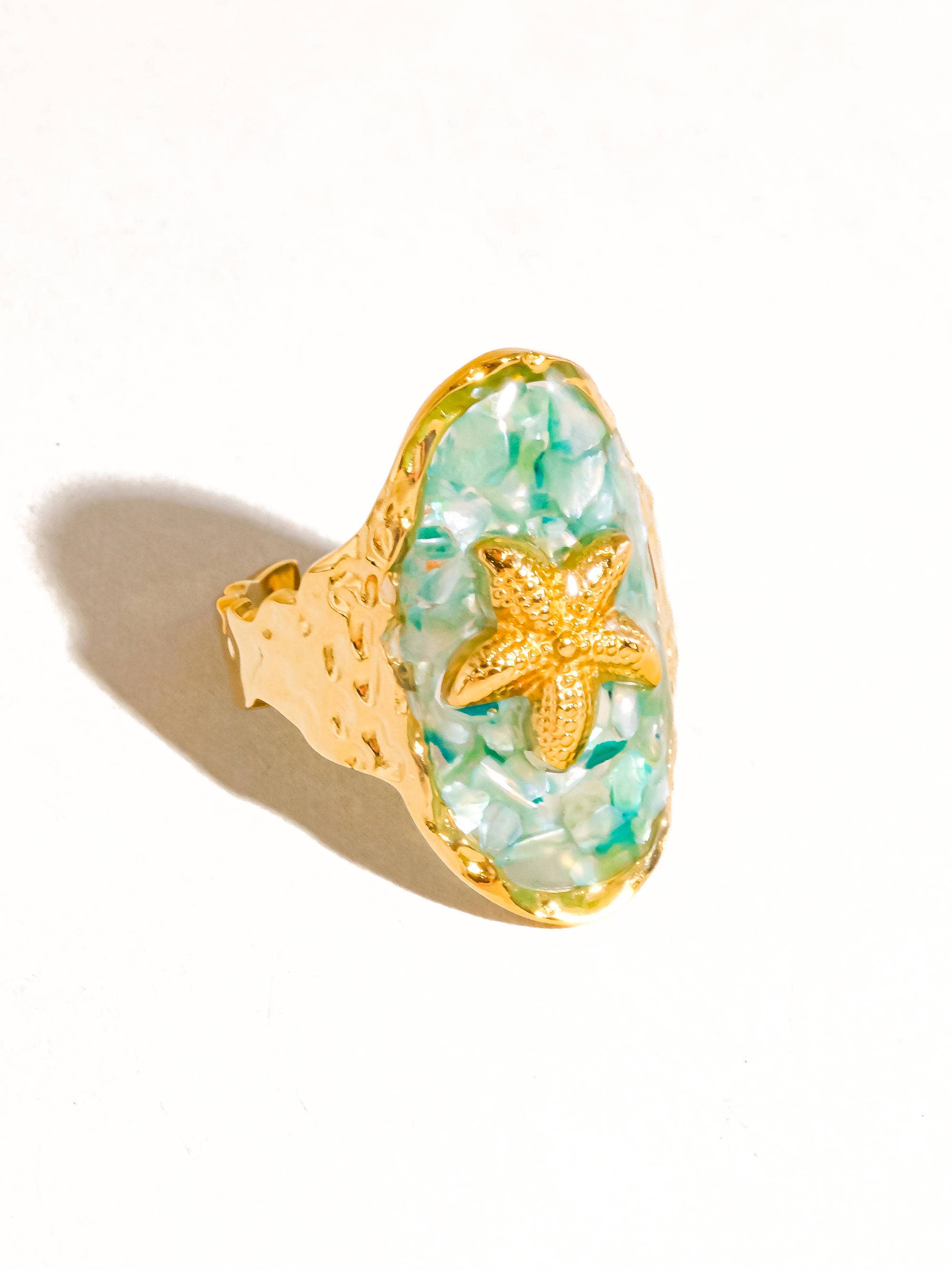 Keshet 18K Gold Starfish Ring: Blue