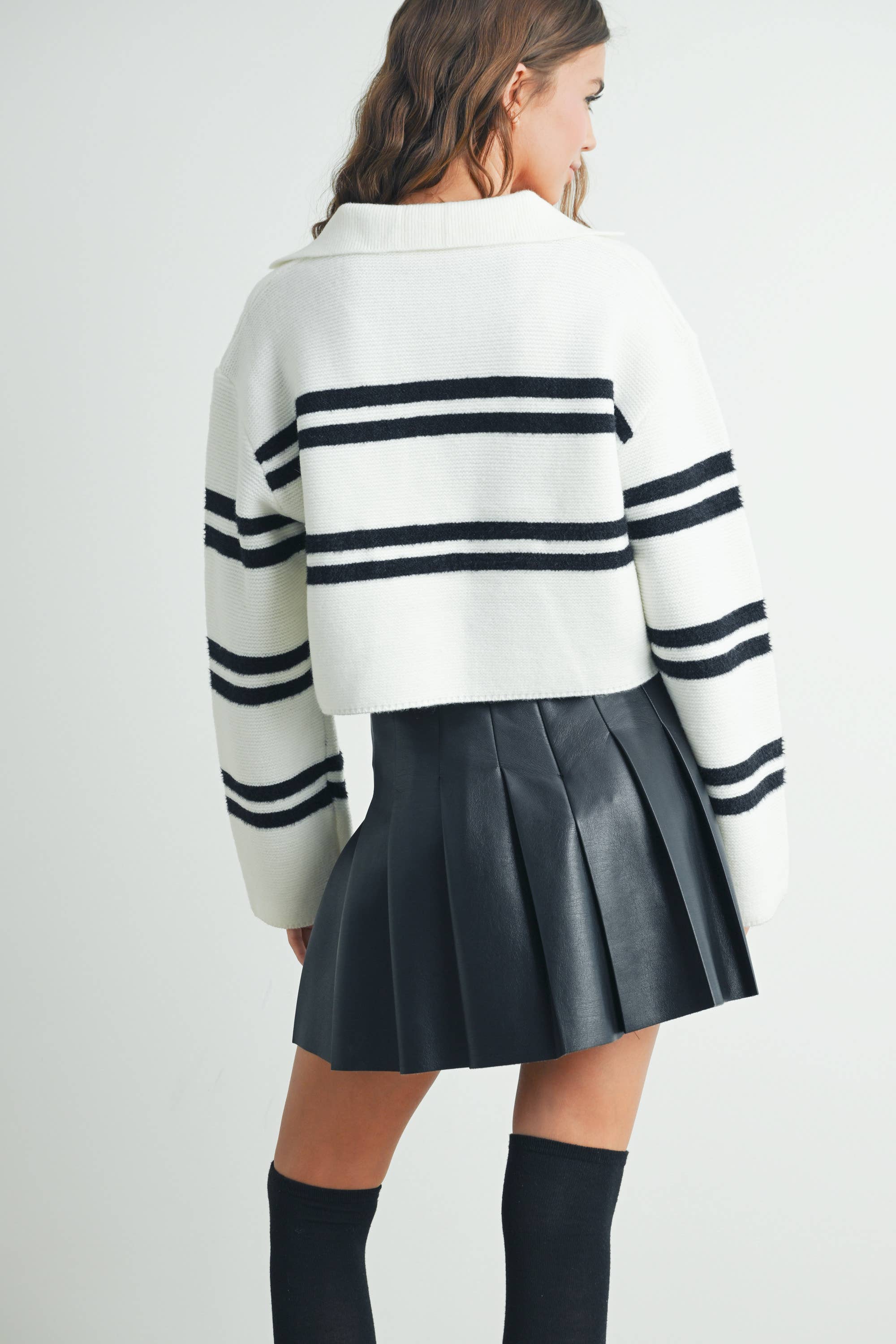 Stripe Crop Collar Sweater-Ivory/Black