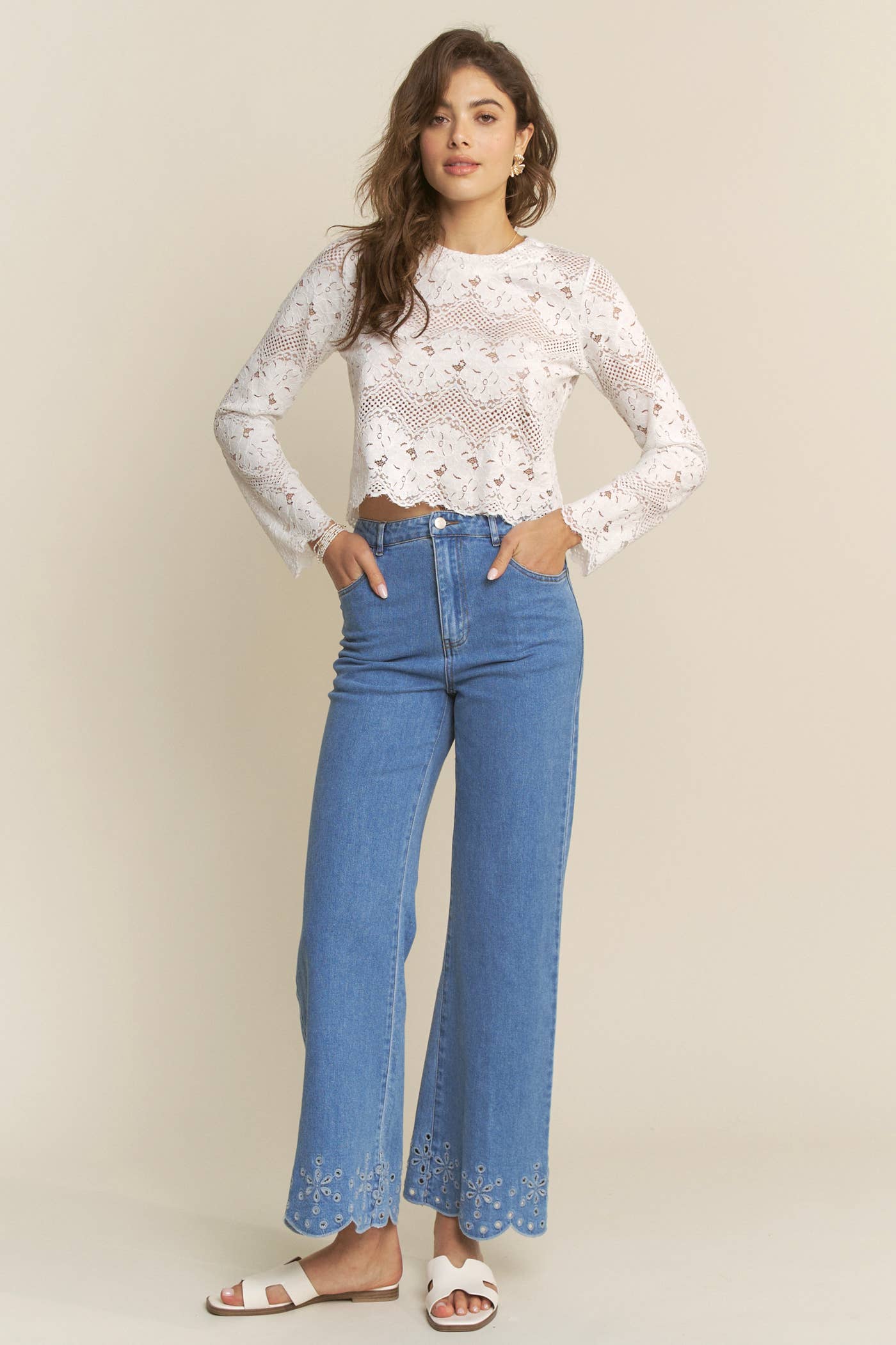Detail Flare Jeans: Denim