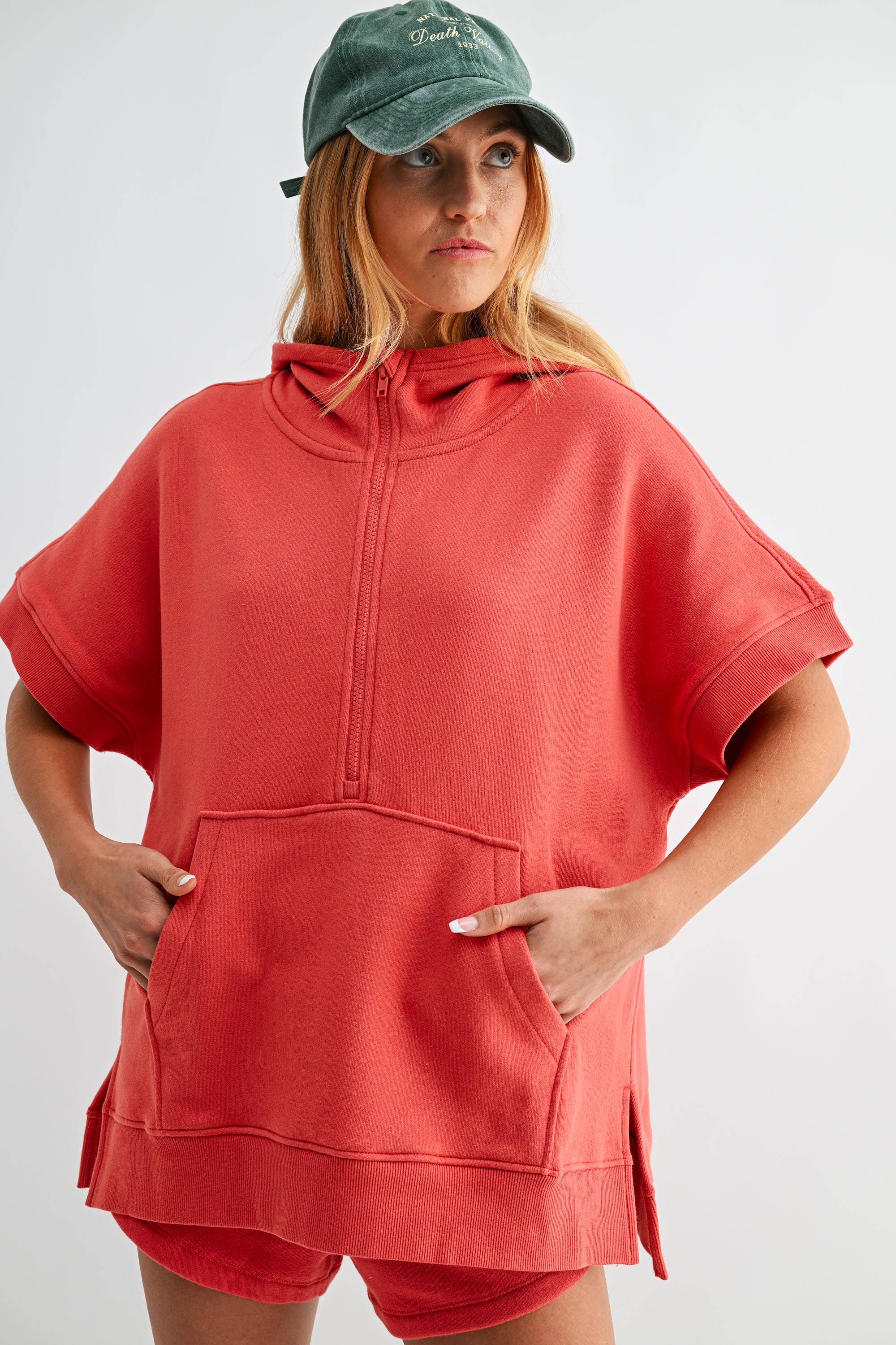 Malibu Summit Shorts Brick