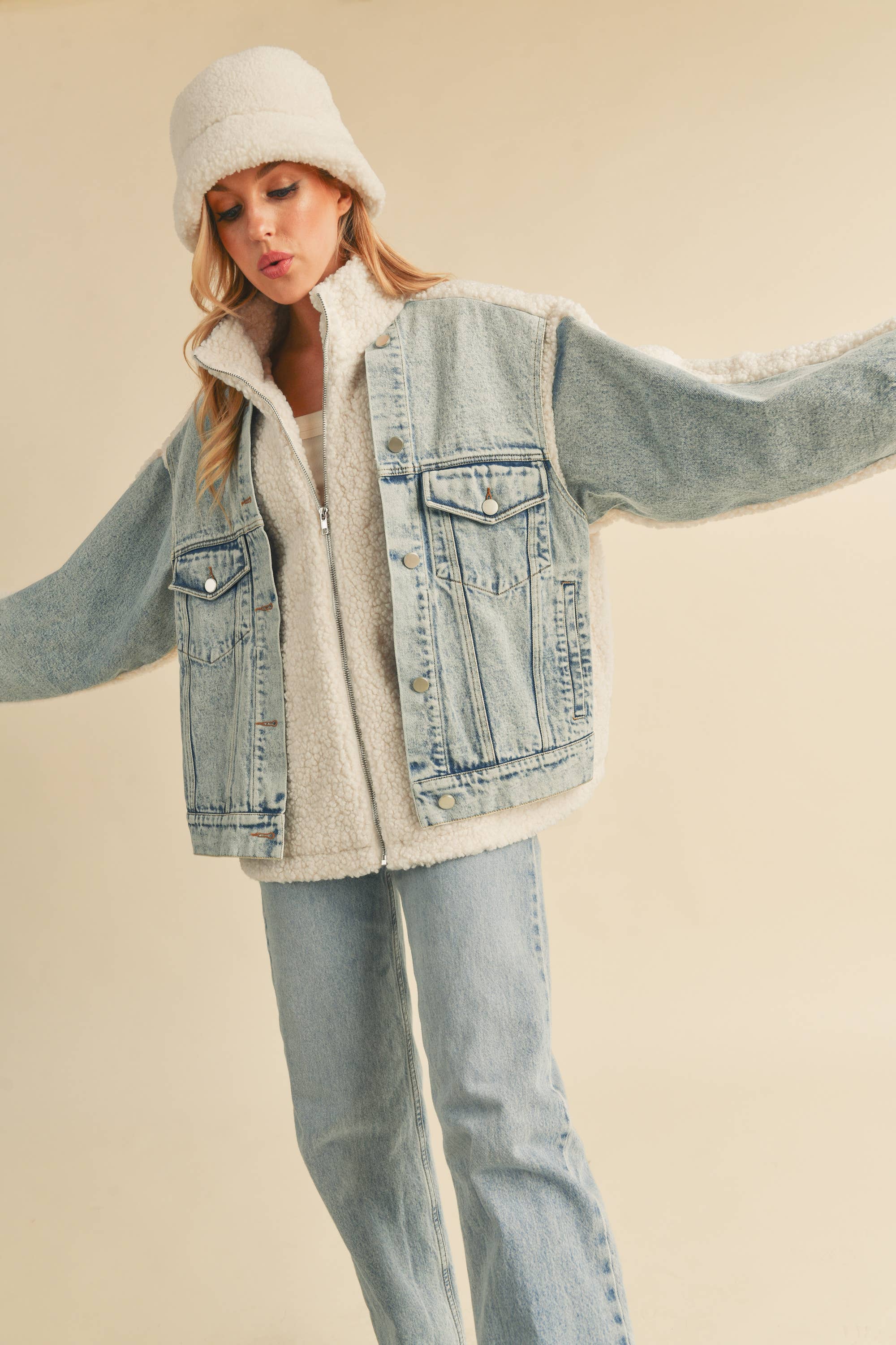 Doro Jacket: Denim