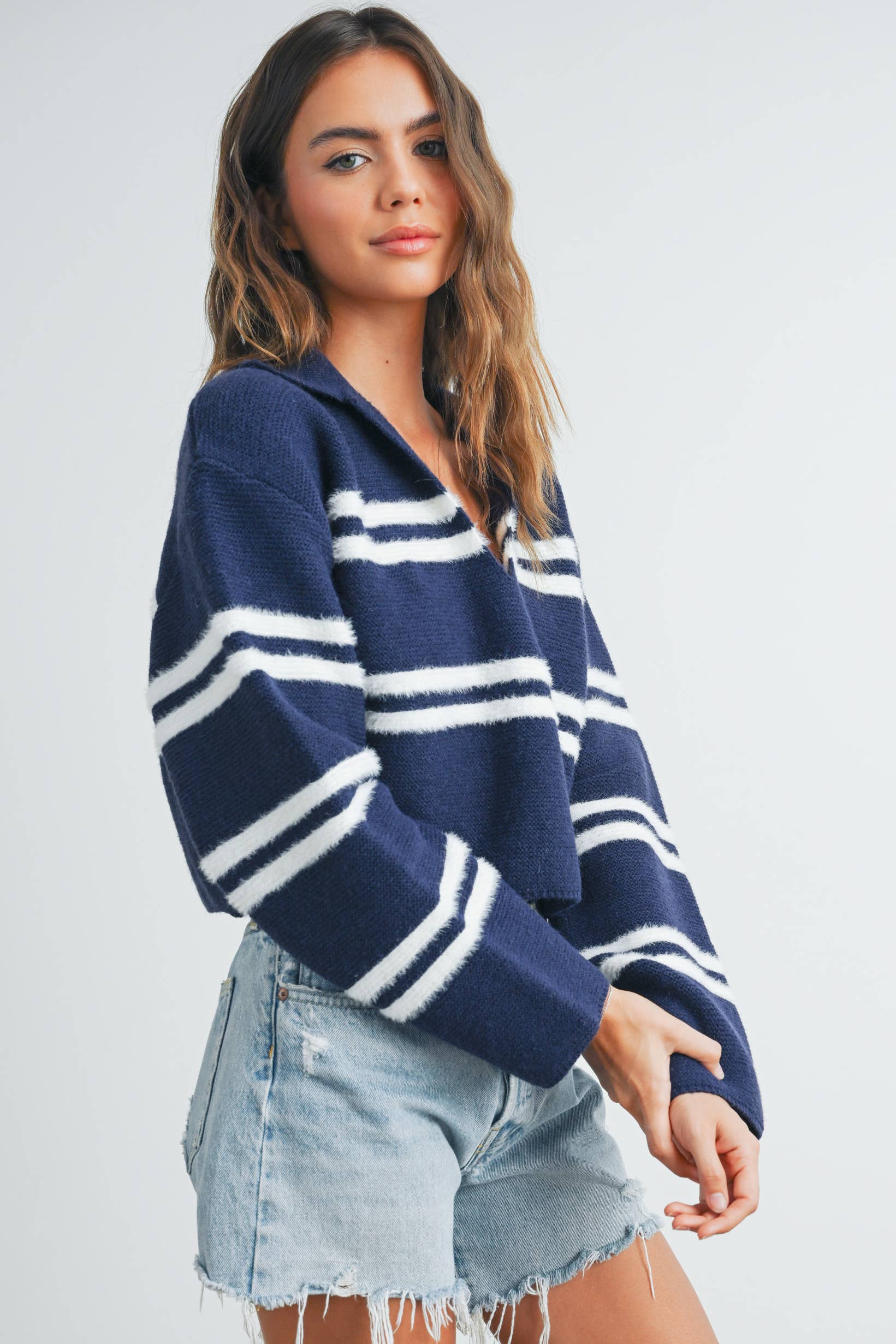 Stripe Crop Collar Sweater-Ivory/Black