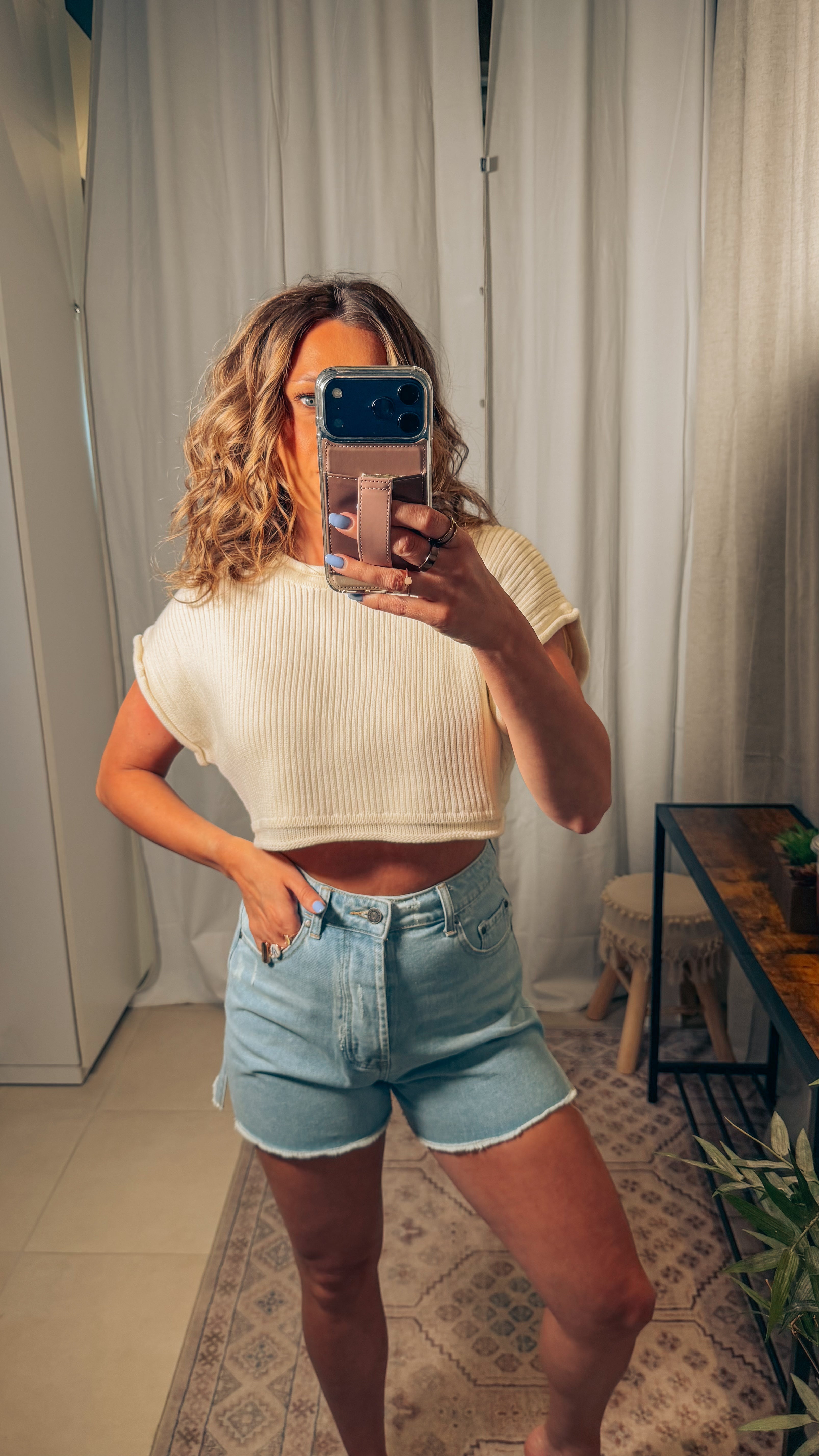Olivia Cropped Knit Top: Cream