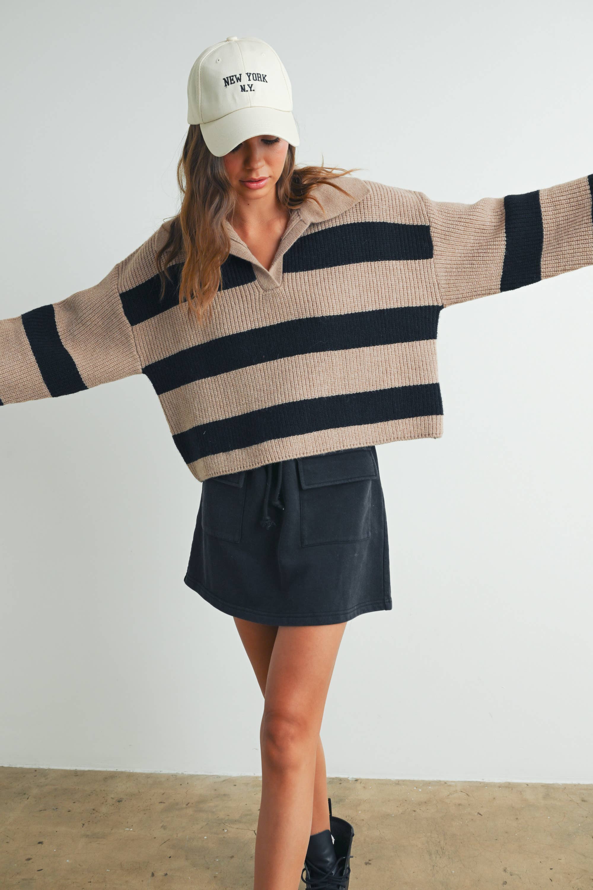 Stripe Wide Collar Sweater - Taupe/Black
