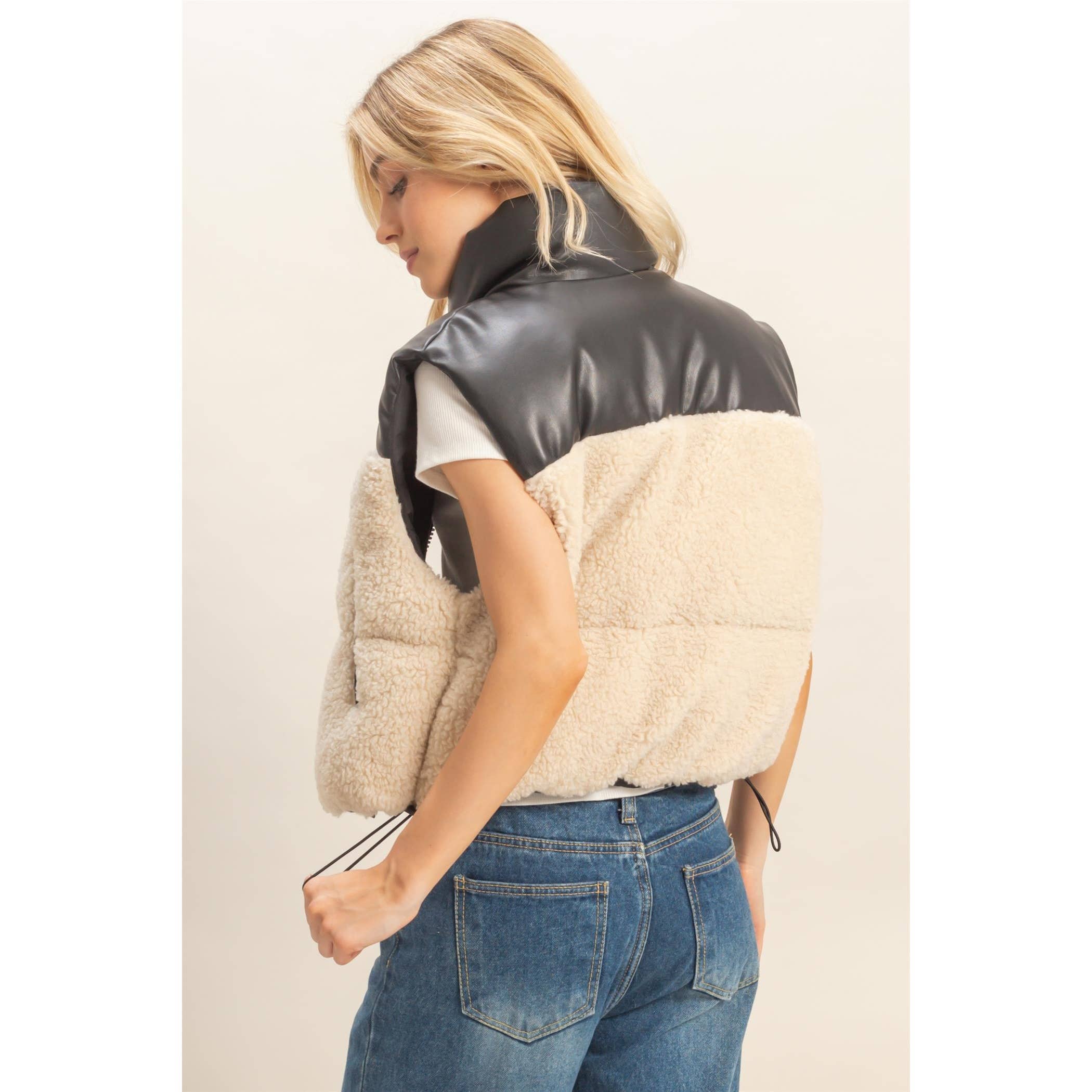 Sherpa Pu Puffer Vest: Cream