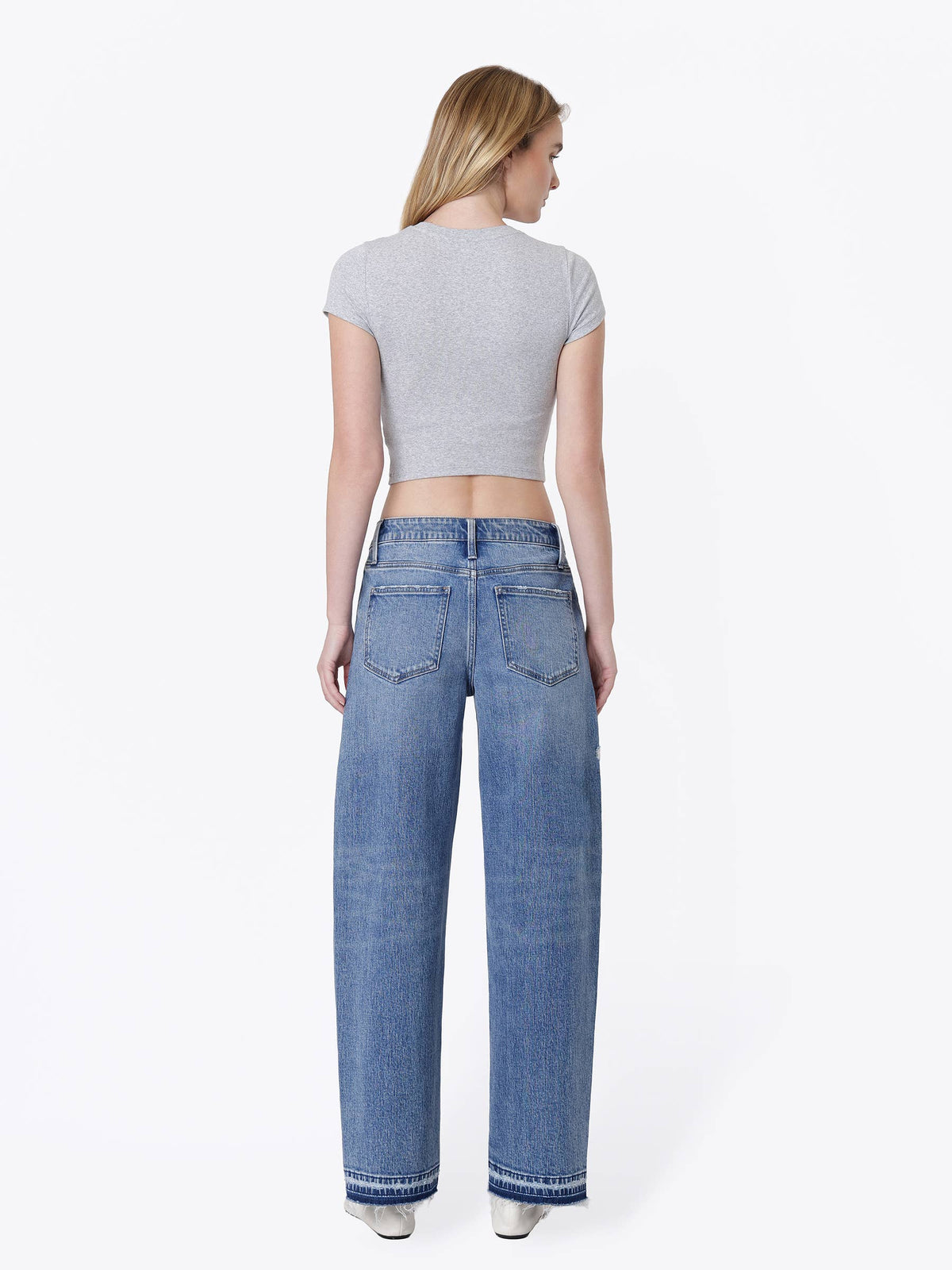 Distressed Barrel Jeans