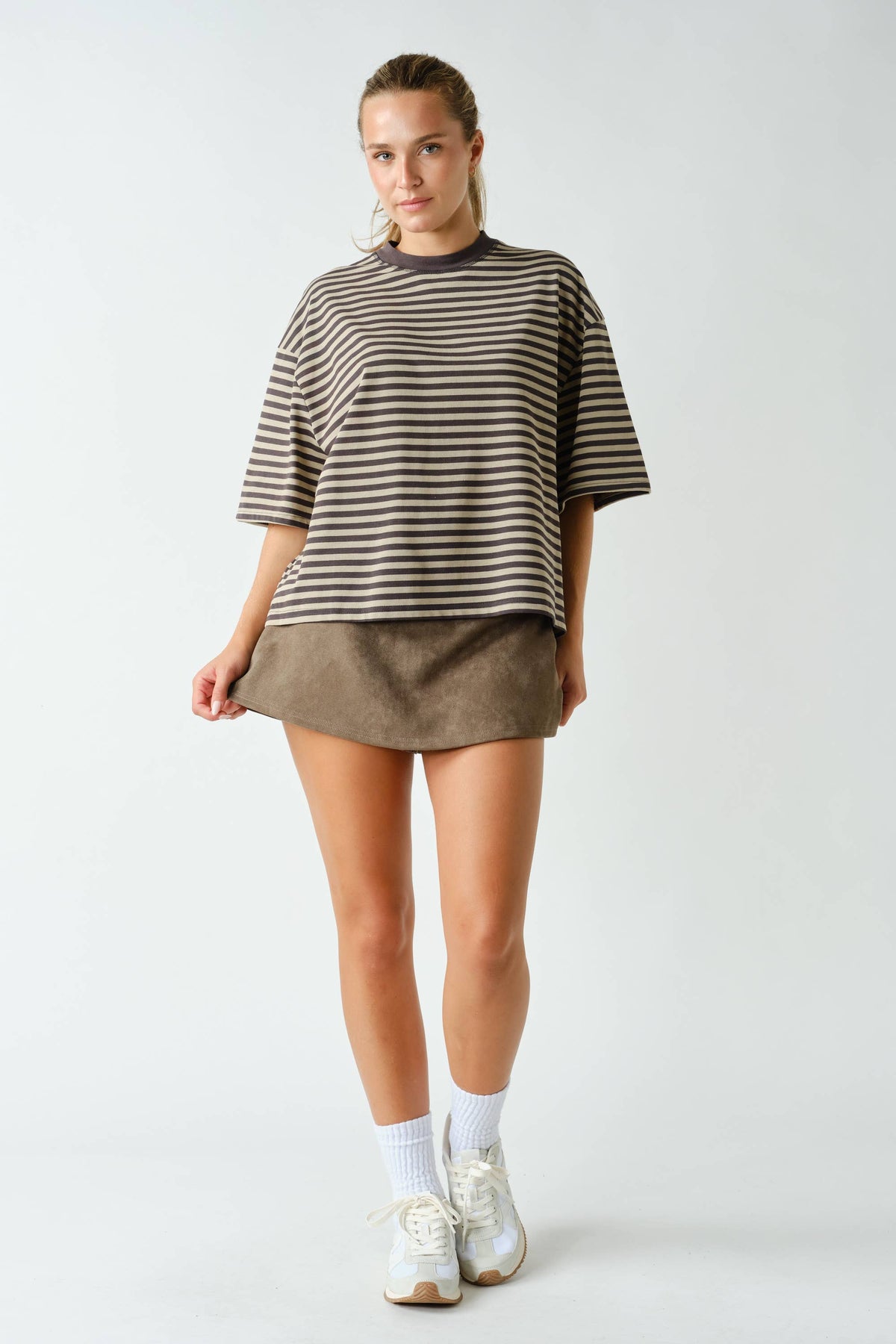 Mojave Suede Skort: Truffle