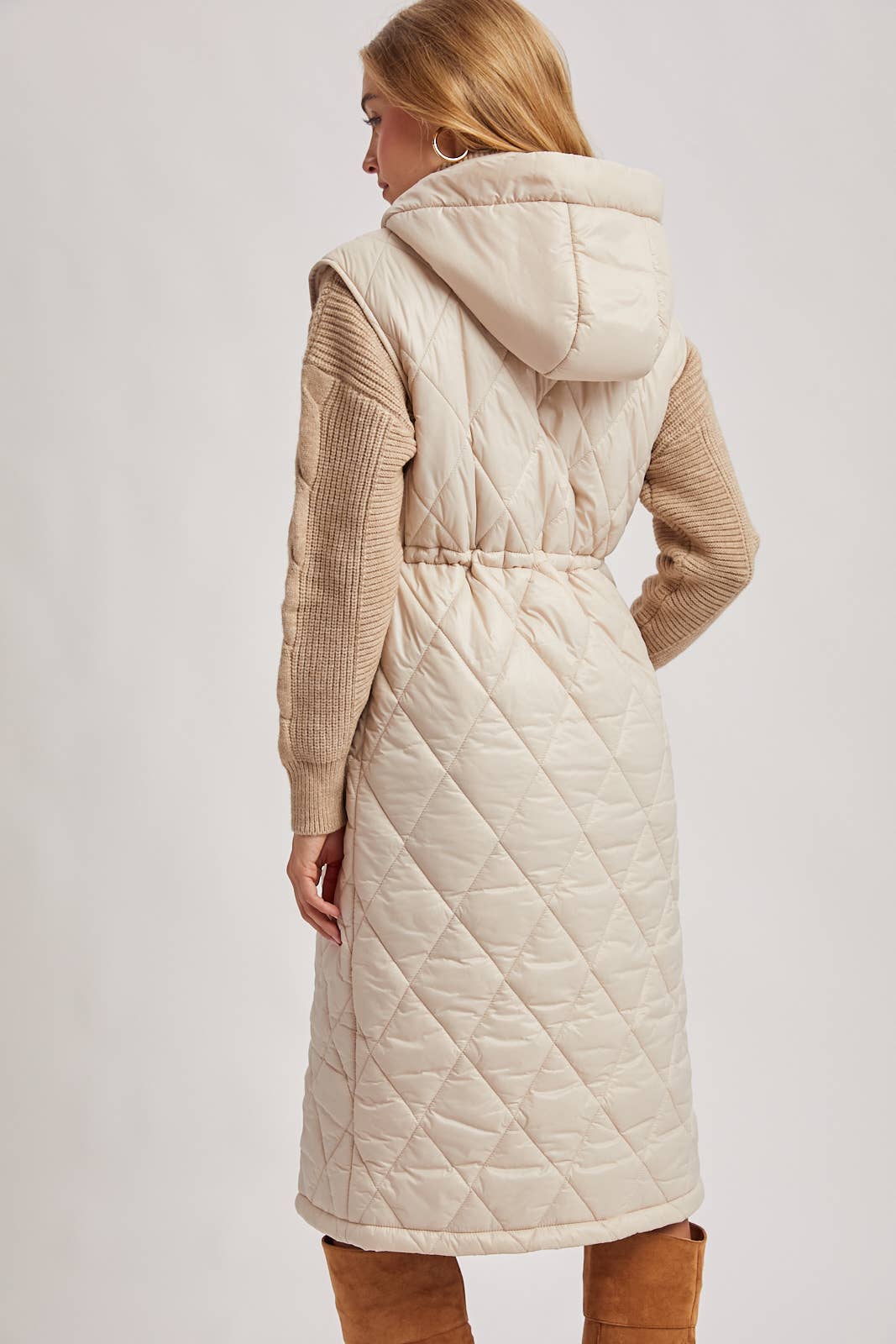 Diamond Puffer Vest: Beige