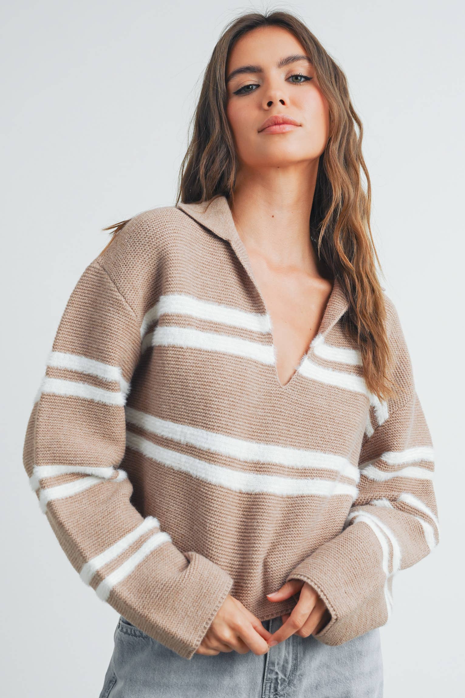 Stripe Crop Collar Sweater-Ivory/Black
