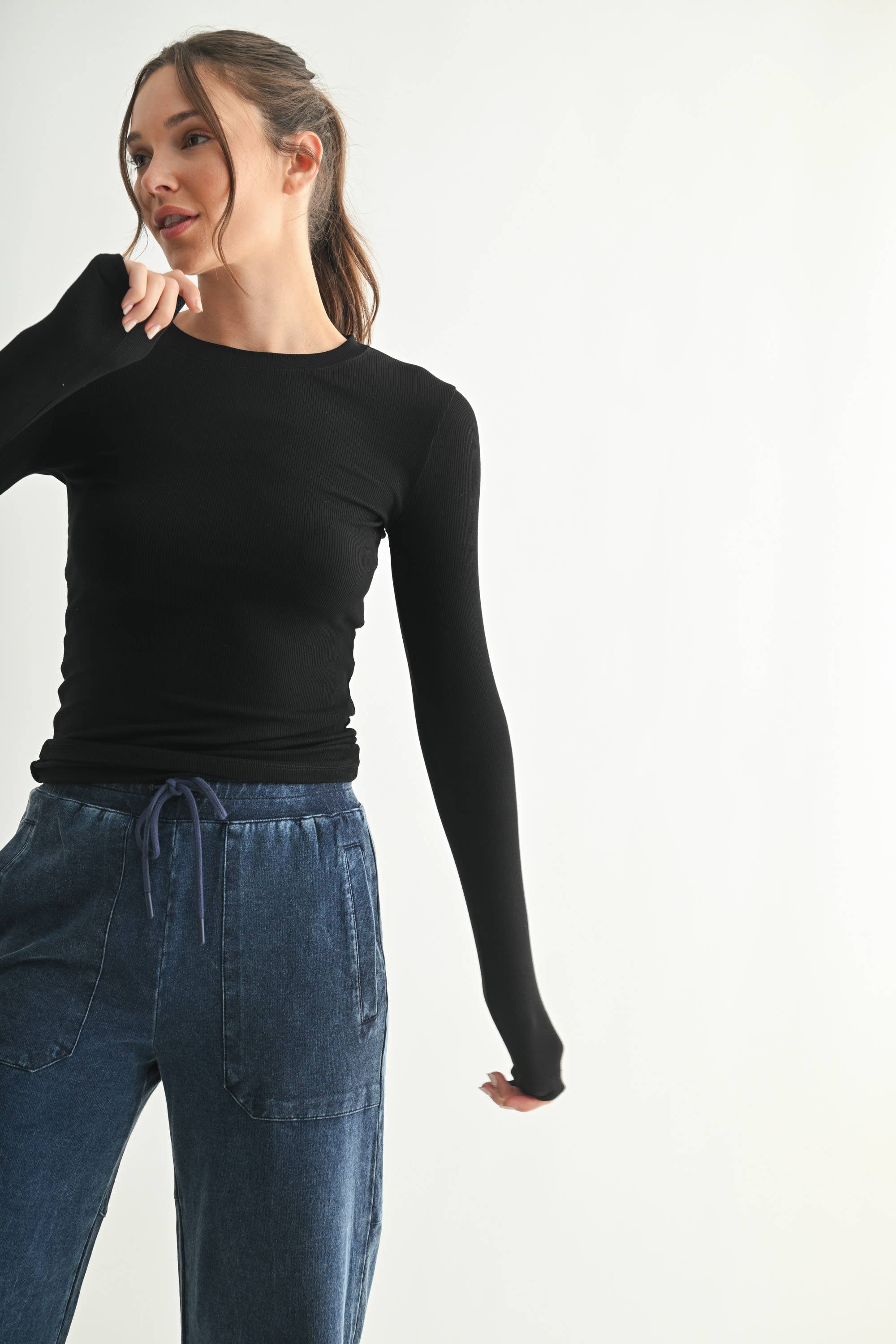 Essential Micro-Ribbed Athleisure Top: Plum