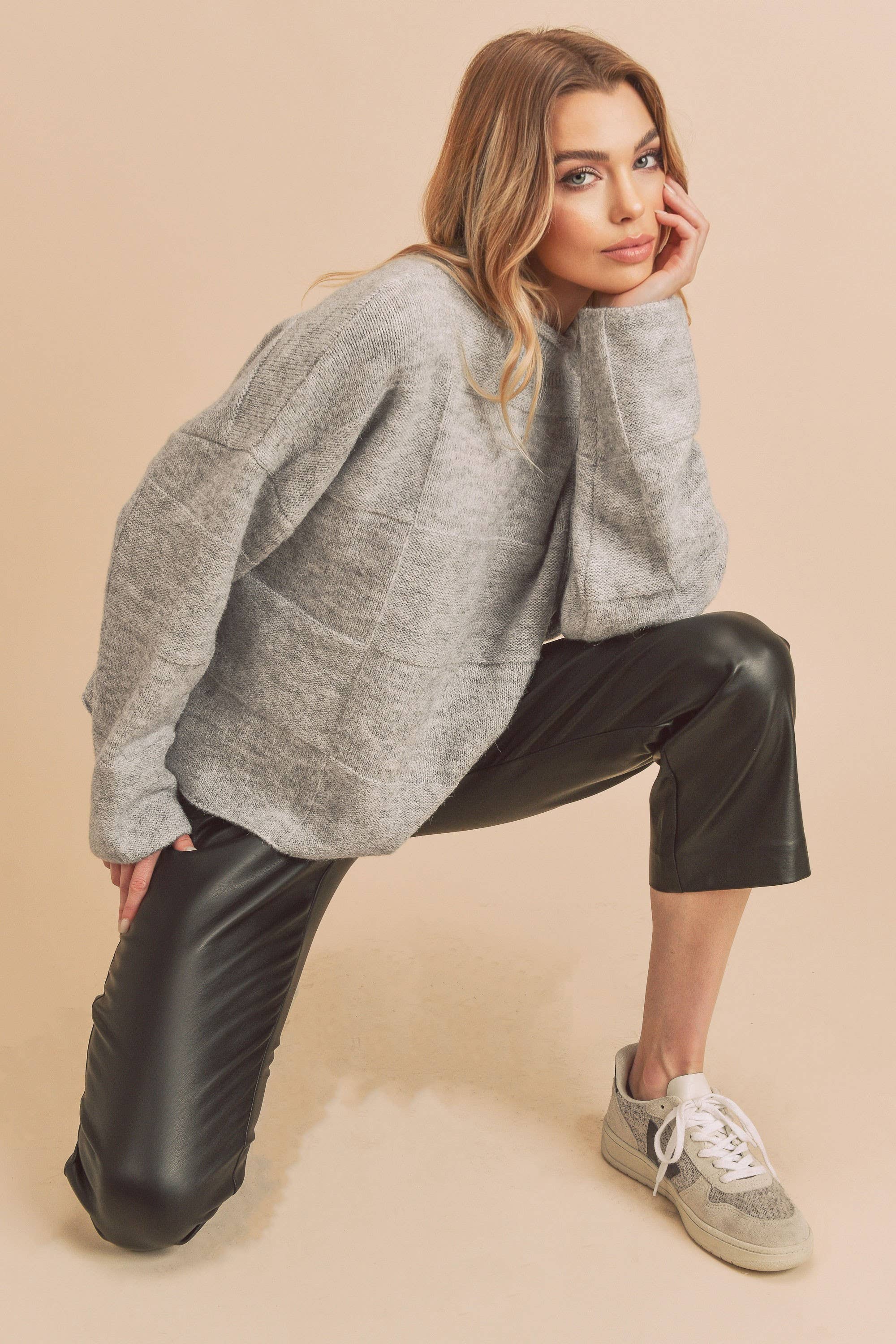 Ryleigh Sweater: Heather Grey