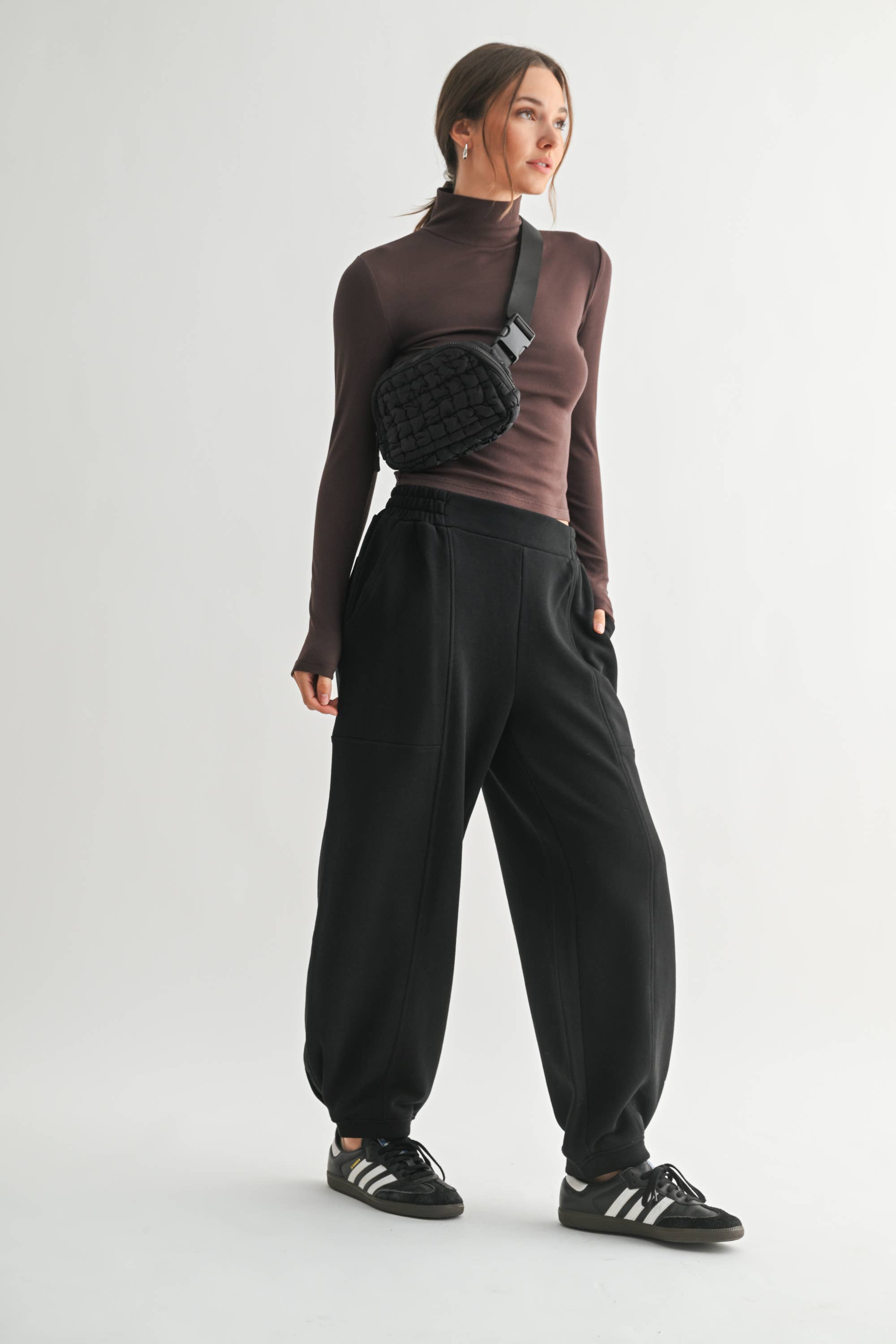Dune Drift Jogger: Black