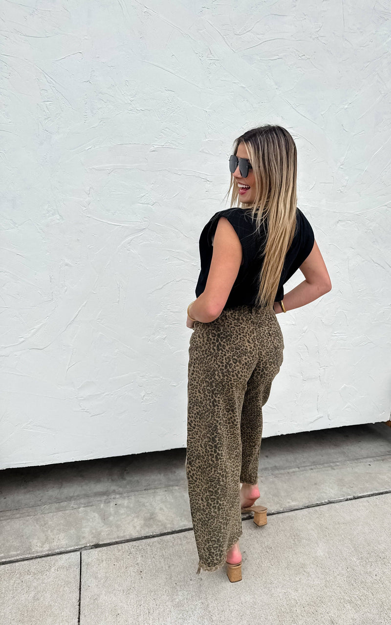 CHEETAH BARREL JEANS
