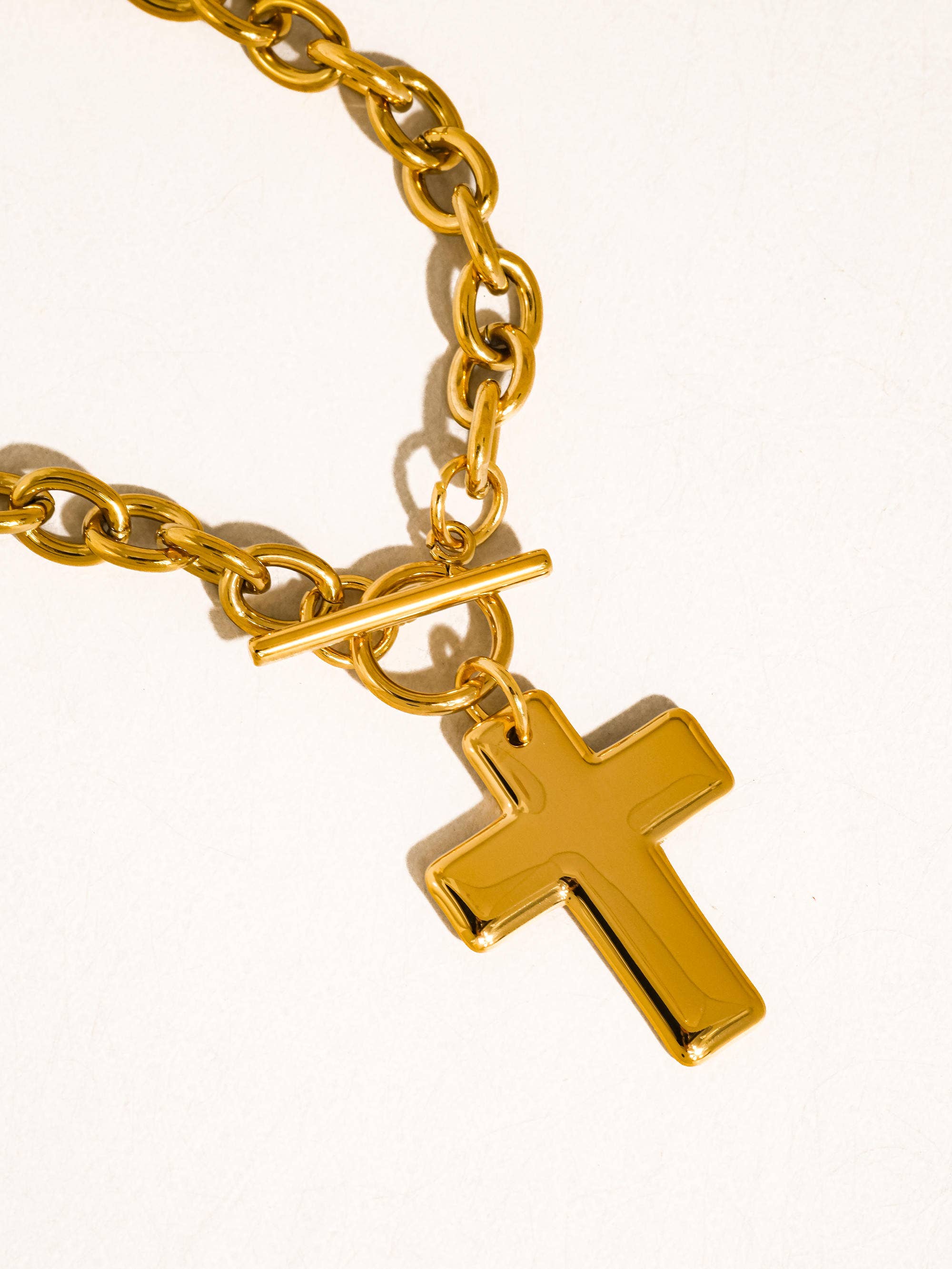 Trinite 18K Gold Cross Pendant Necklace