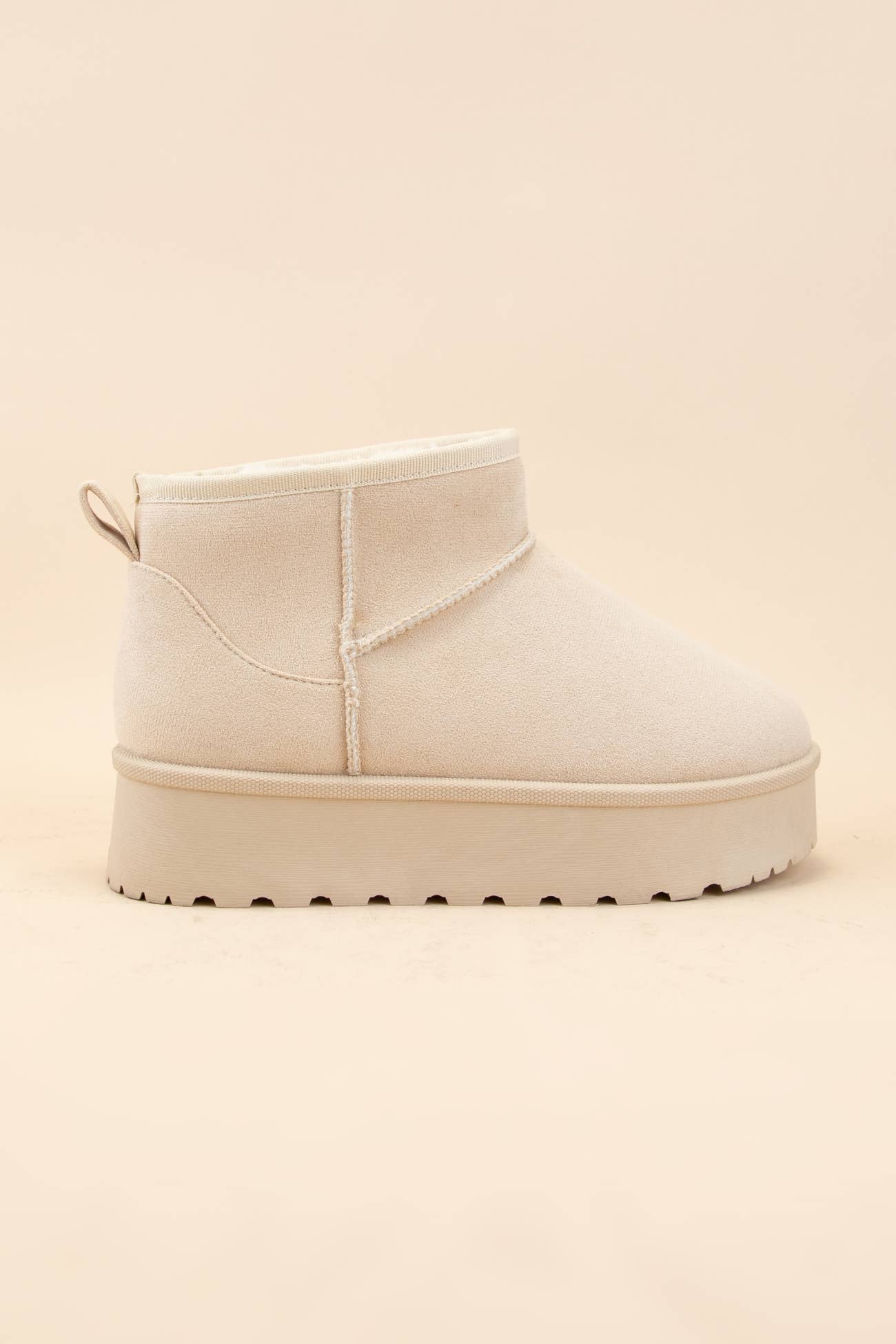 Sherpa Fur-Lined Boots: Beige