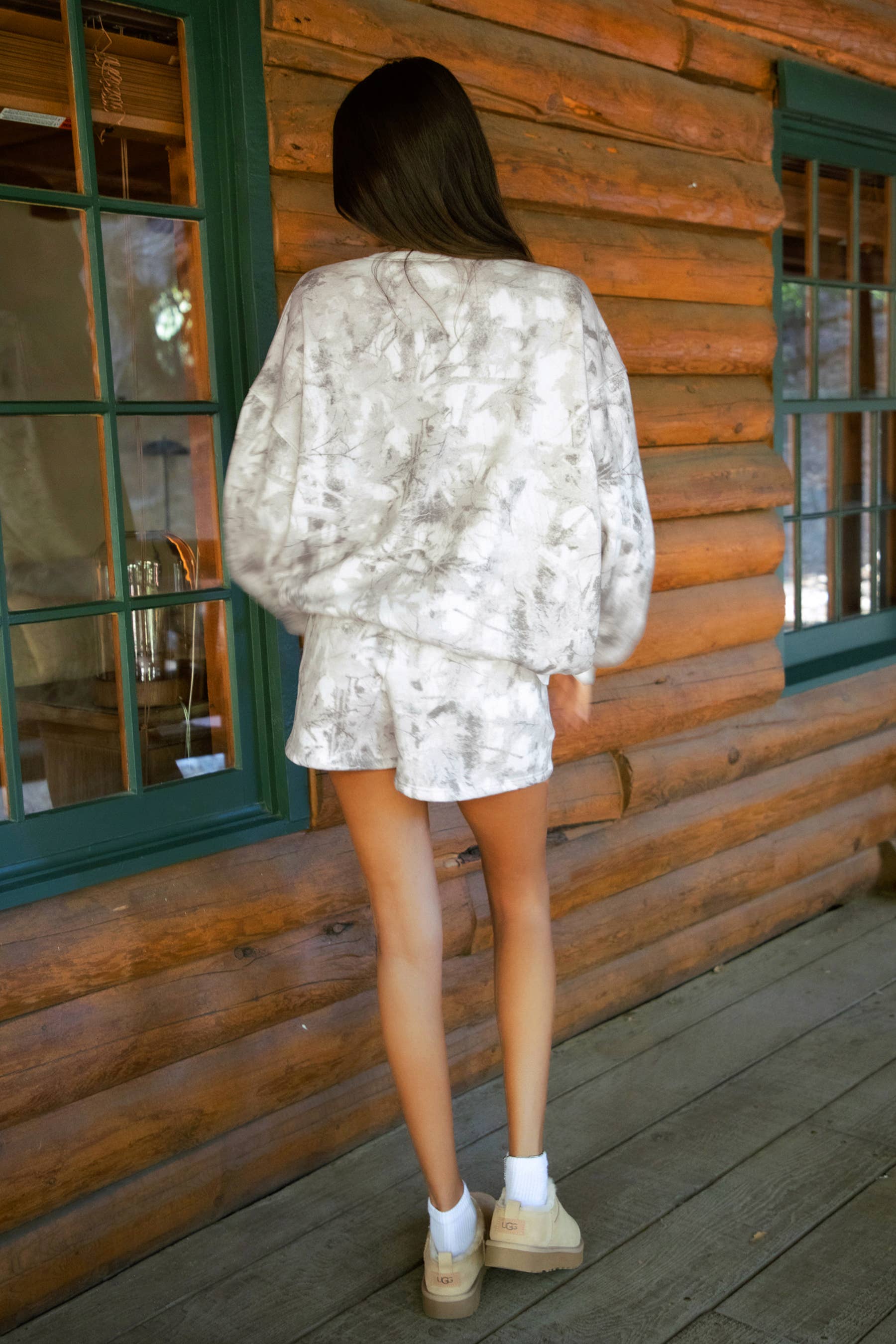 Avery Light Camo Pullover