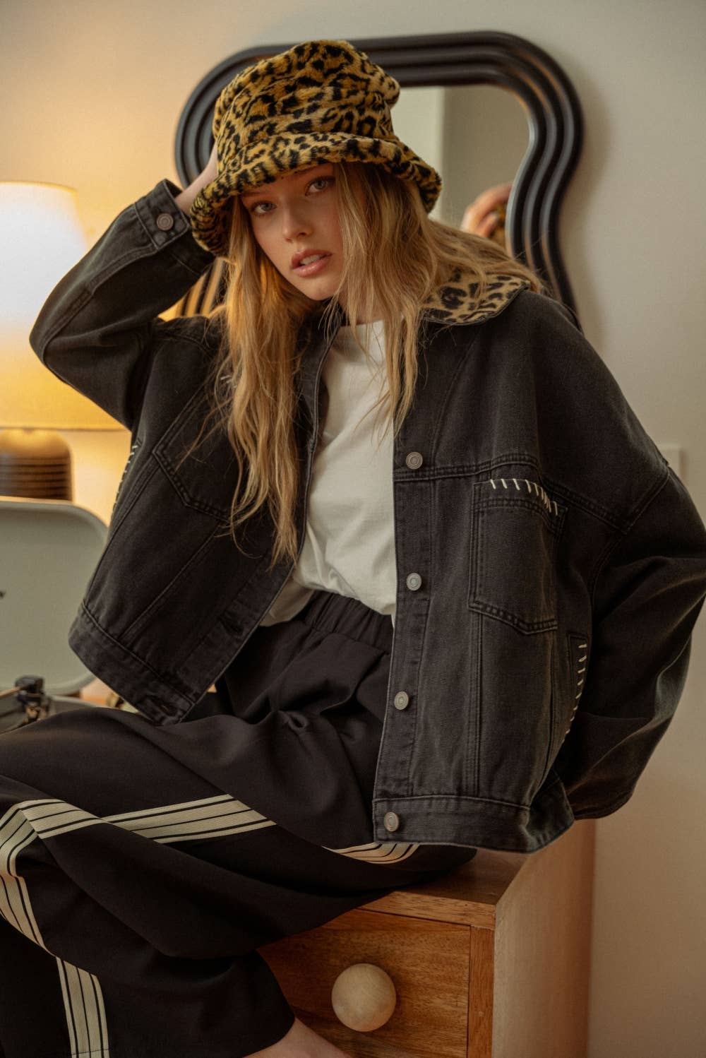 Leopard Collar Jacket: Black