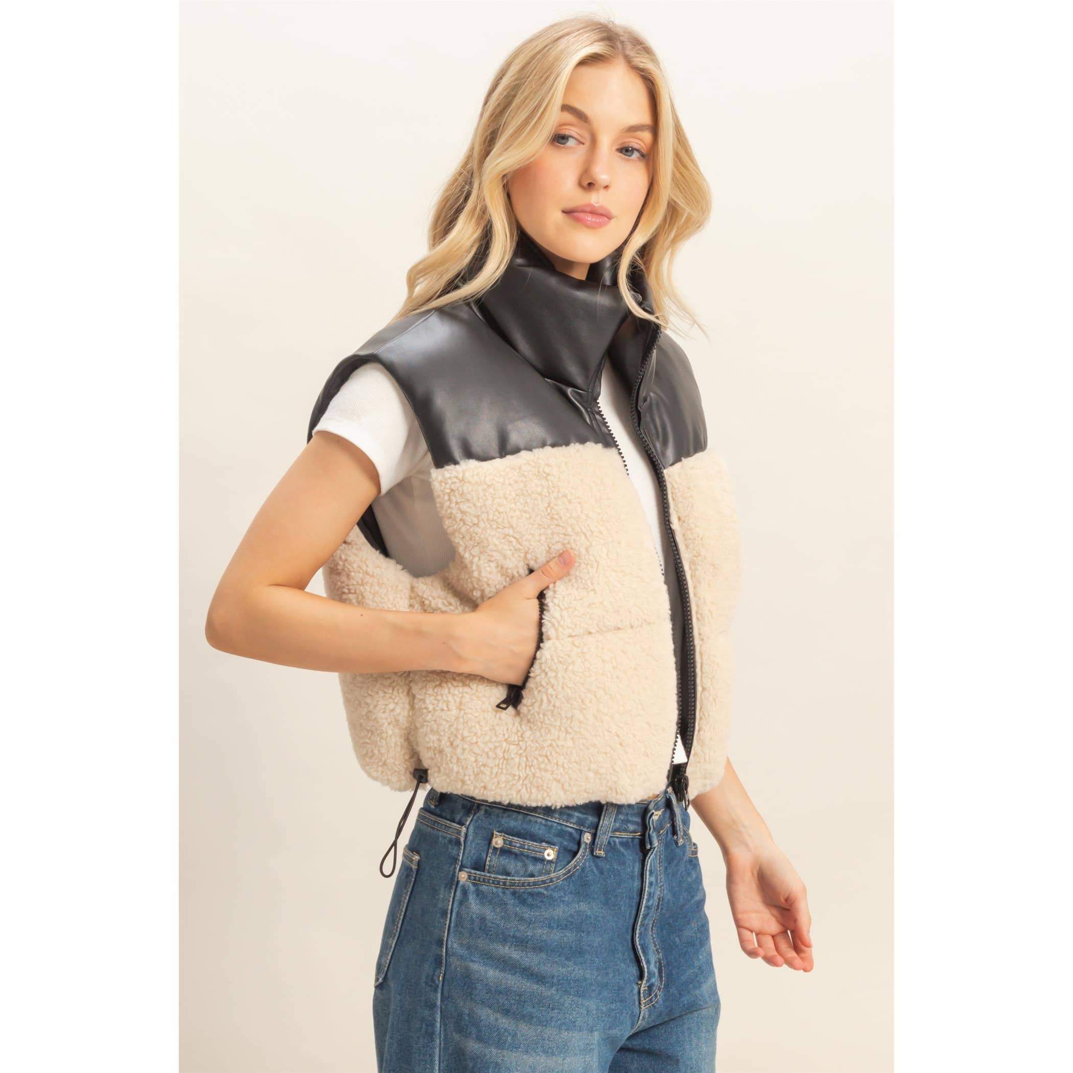 Sherpa Pu Puffer Vest: Cream