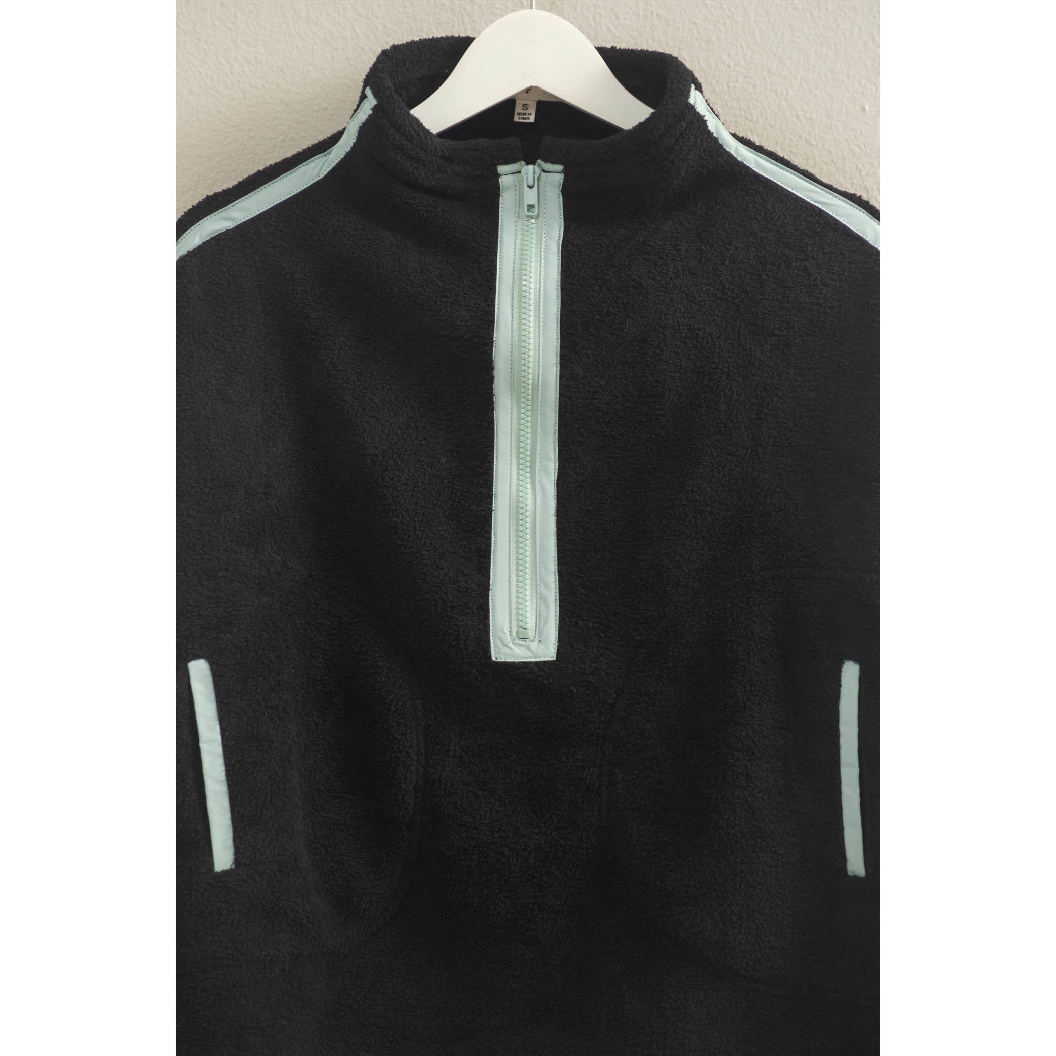 Fleece Pullover Jacket: Black