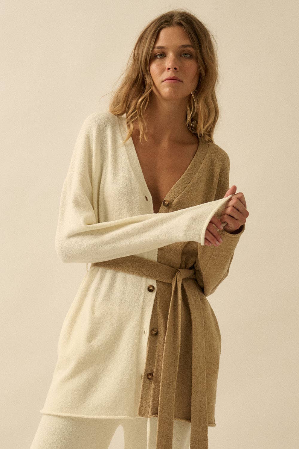Colorblock Cardigan:Cream/Sand