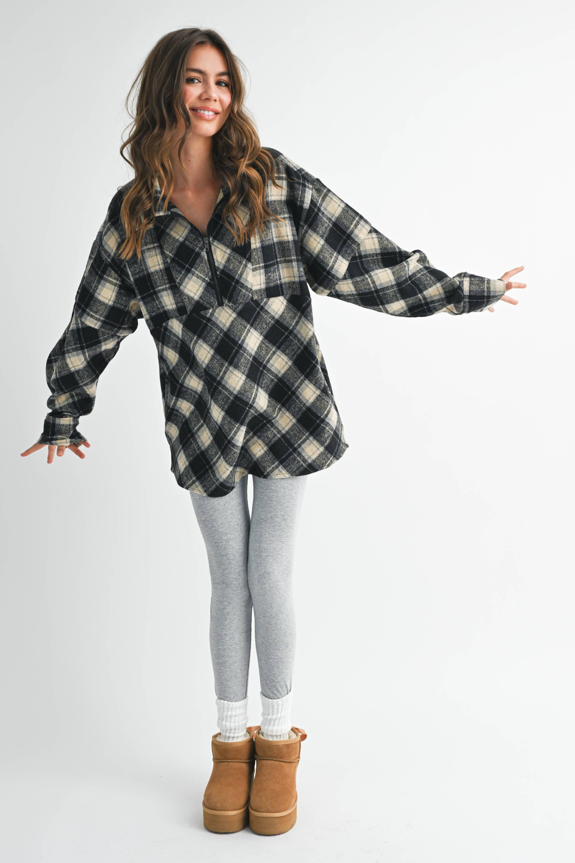 Mya Plaid Pullover: Black