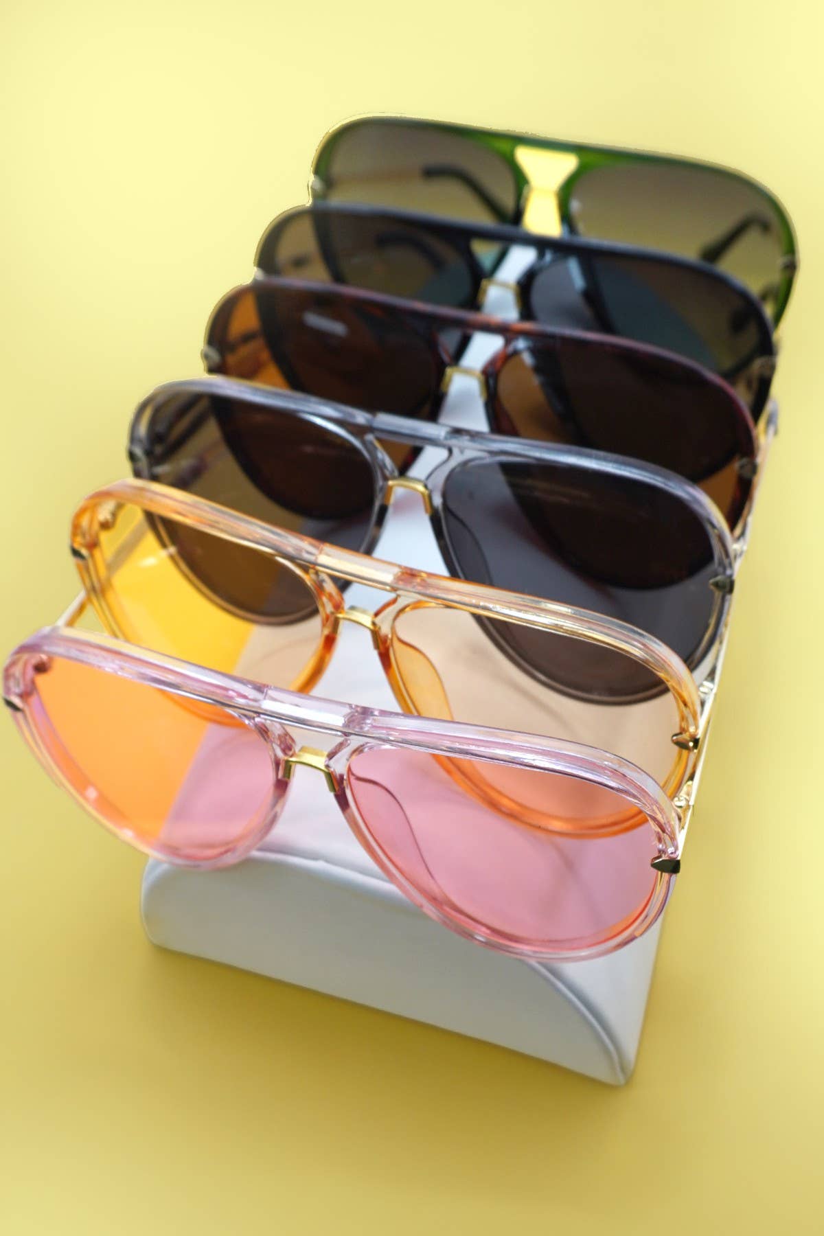Oversized Retro Sunglasses: