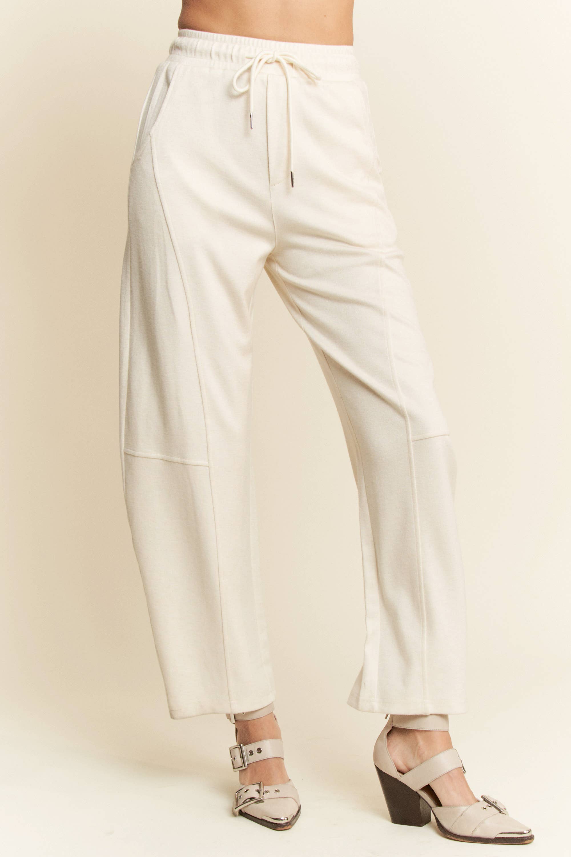 Elastic Long Barrel Pants: Cream