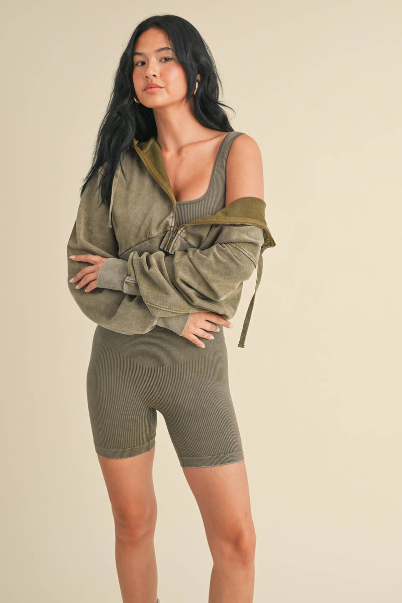 Mineral Wash Crop Hoodie Olive