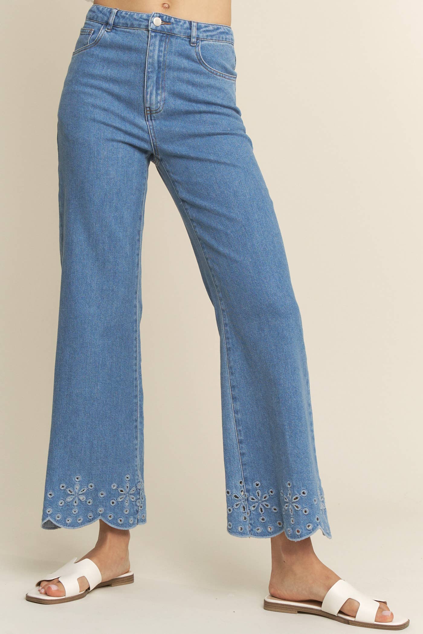 Detail Flare Jeans: Denim