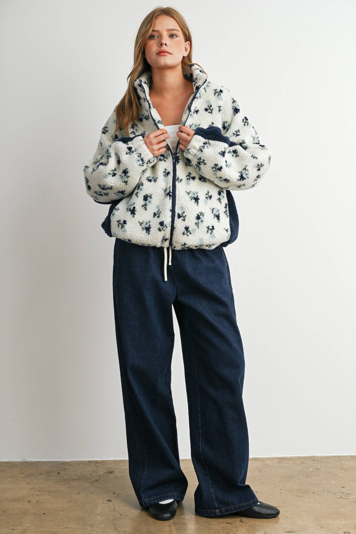Floral Sherpa Zip-Up: Ivory/Navy