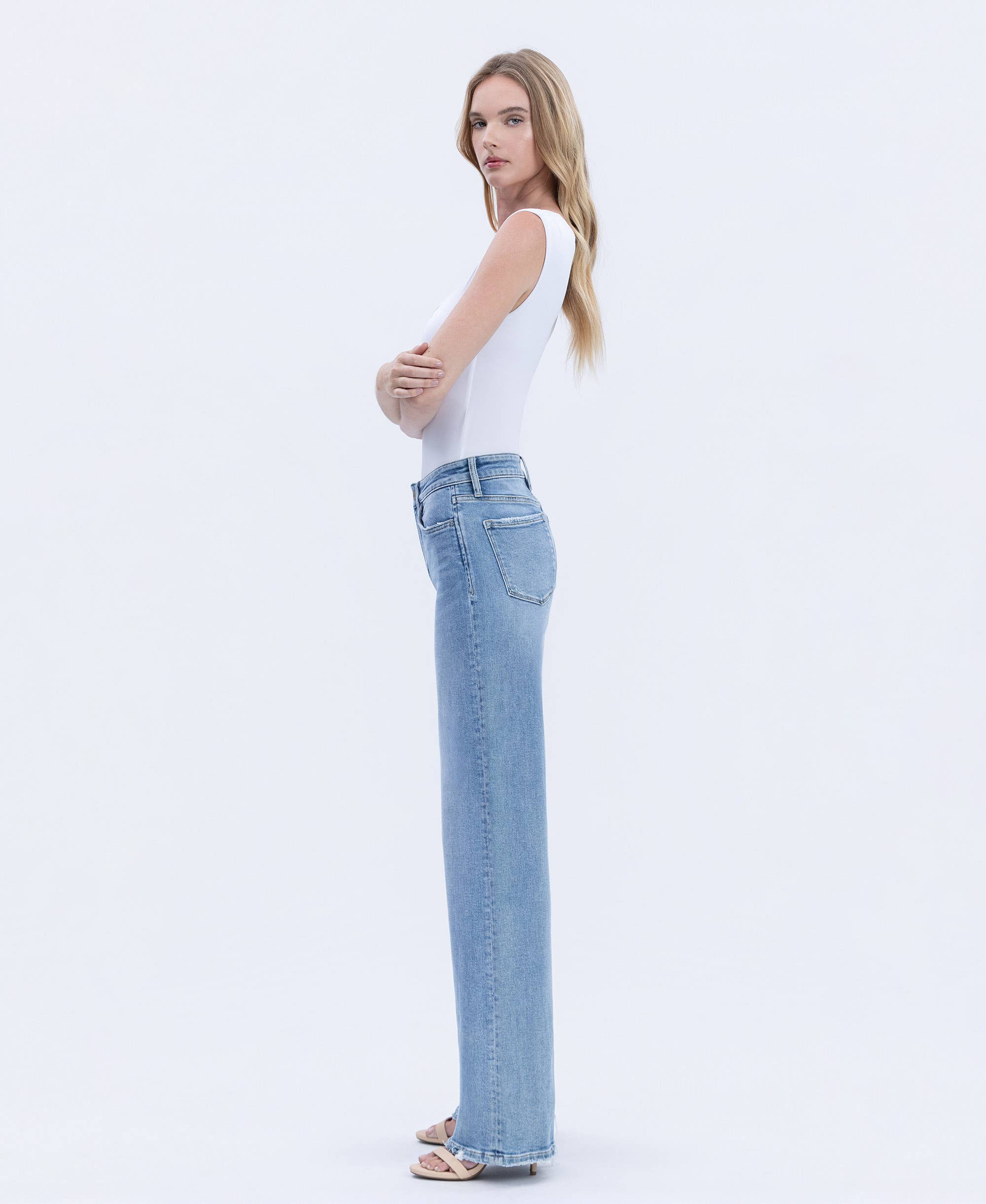 High Rise Wide Jeans: Hearten