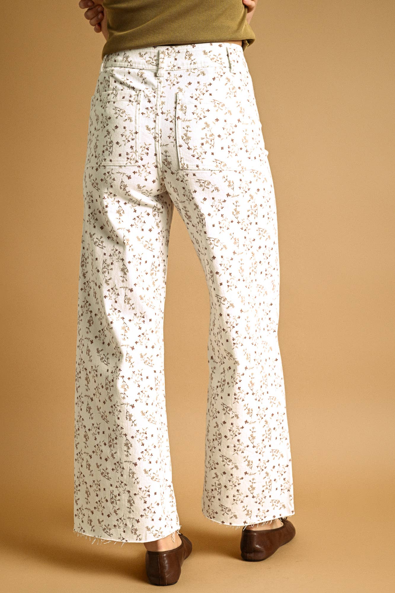 Floral Stretched Pants: Vanilla