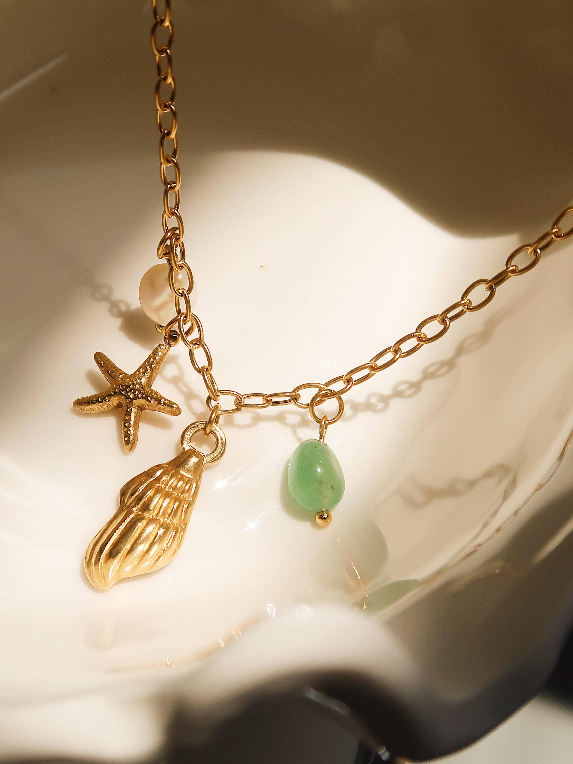 Bonbon 18K Gold Pearl and Shell Necklace